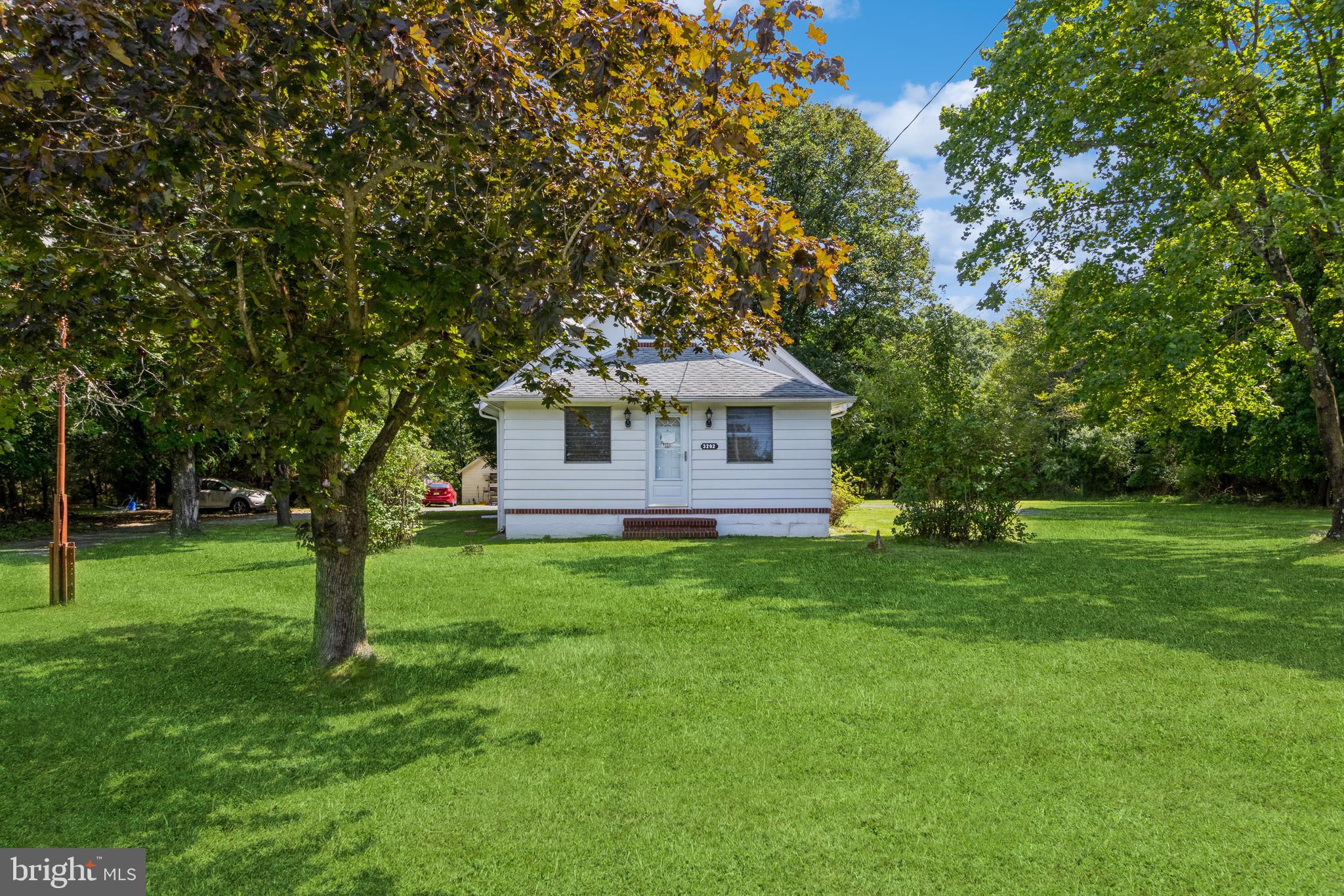 3292 TUCKAHOE ROAD