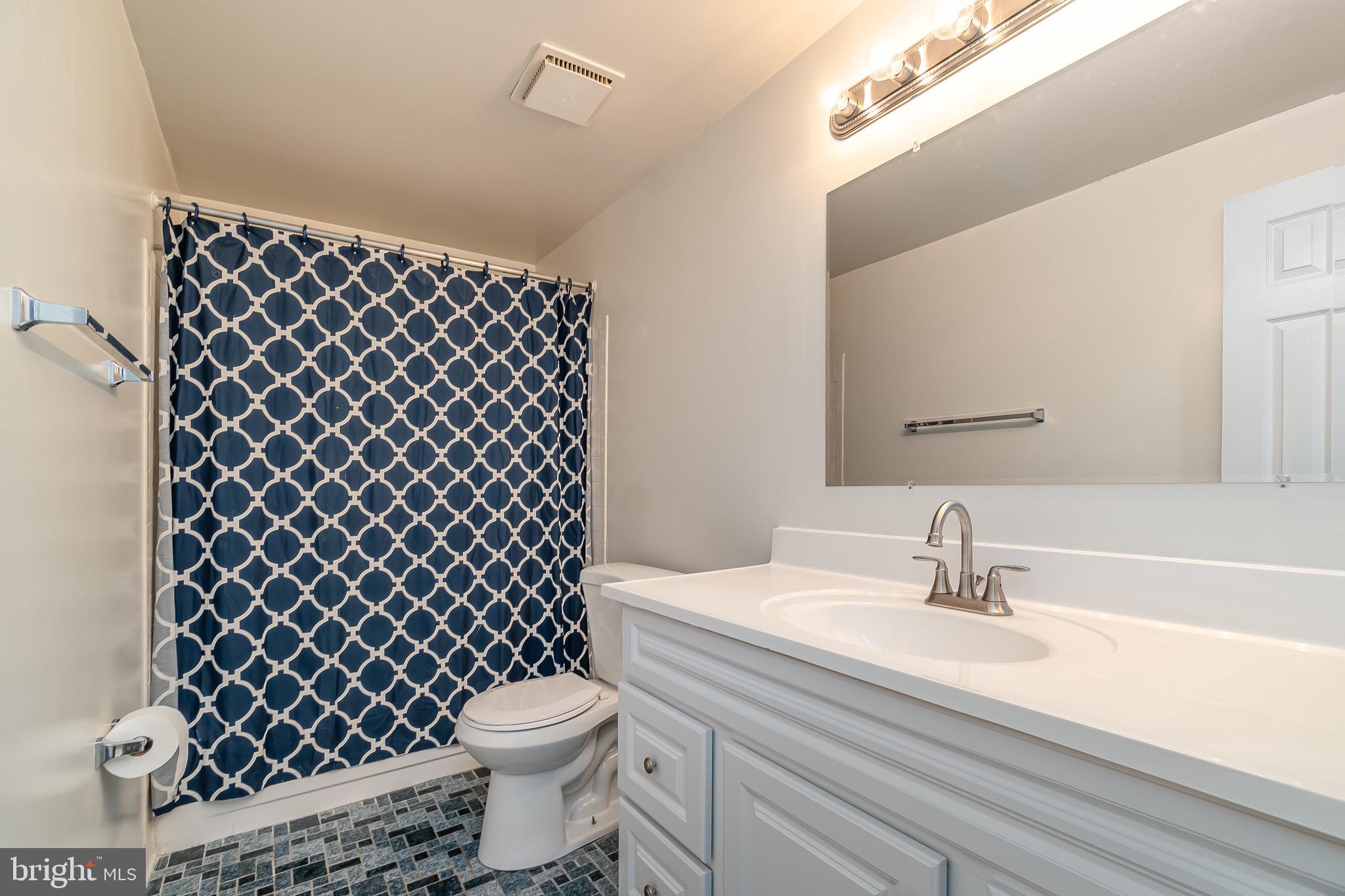 CARDINAL GLEN - Residential