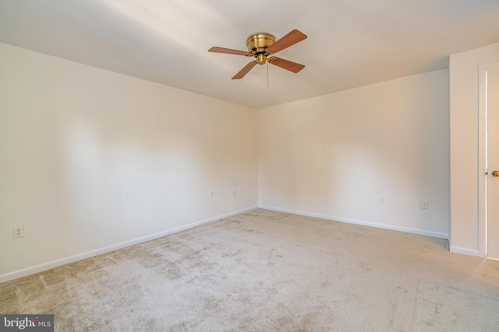 CARDINAL GLEN - Residential