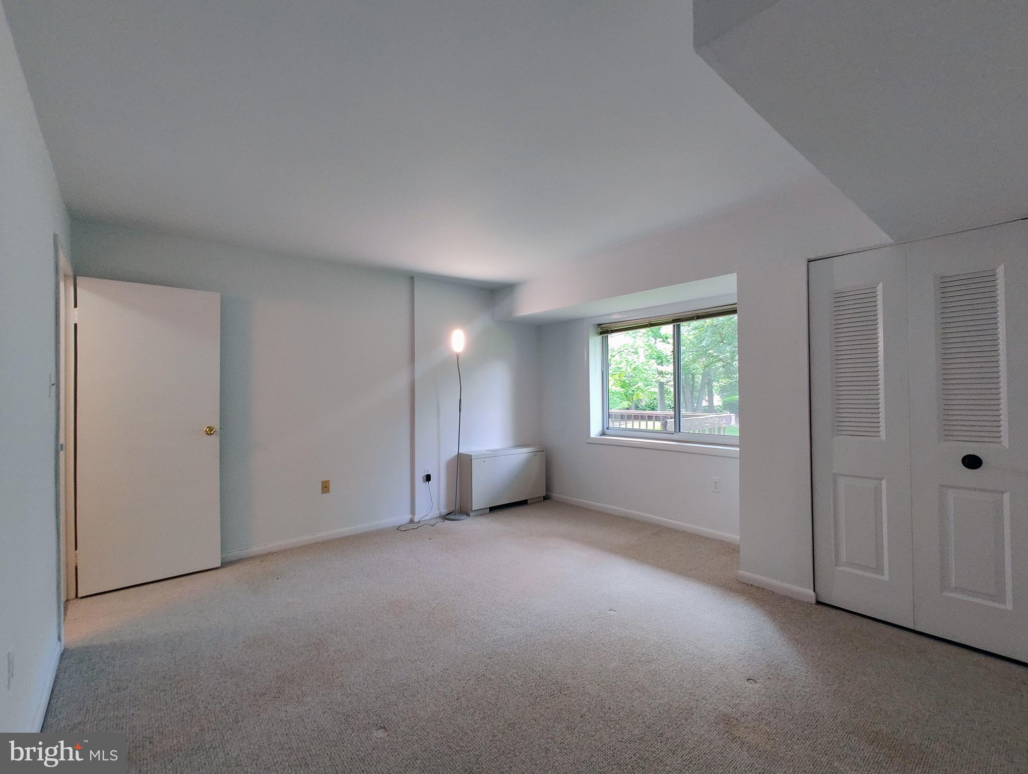 WEST SPRING - Residential