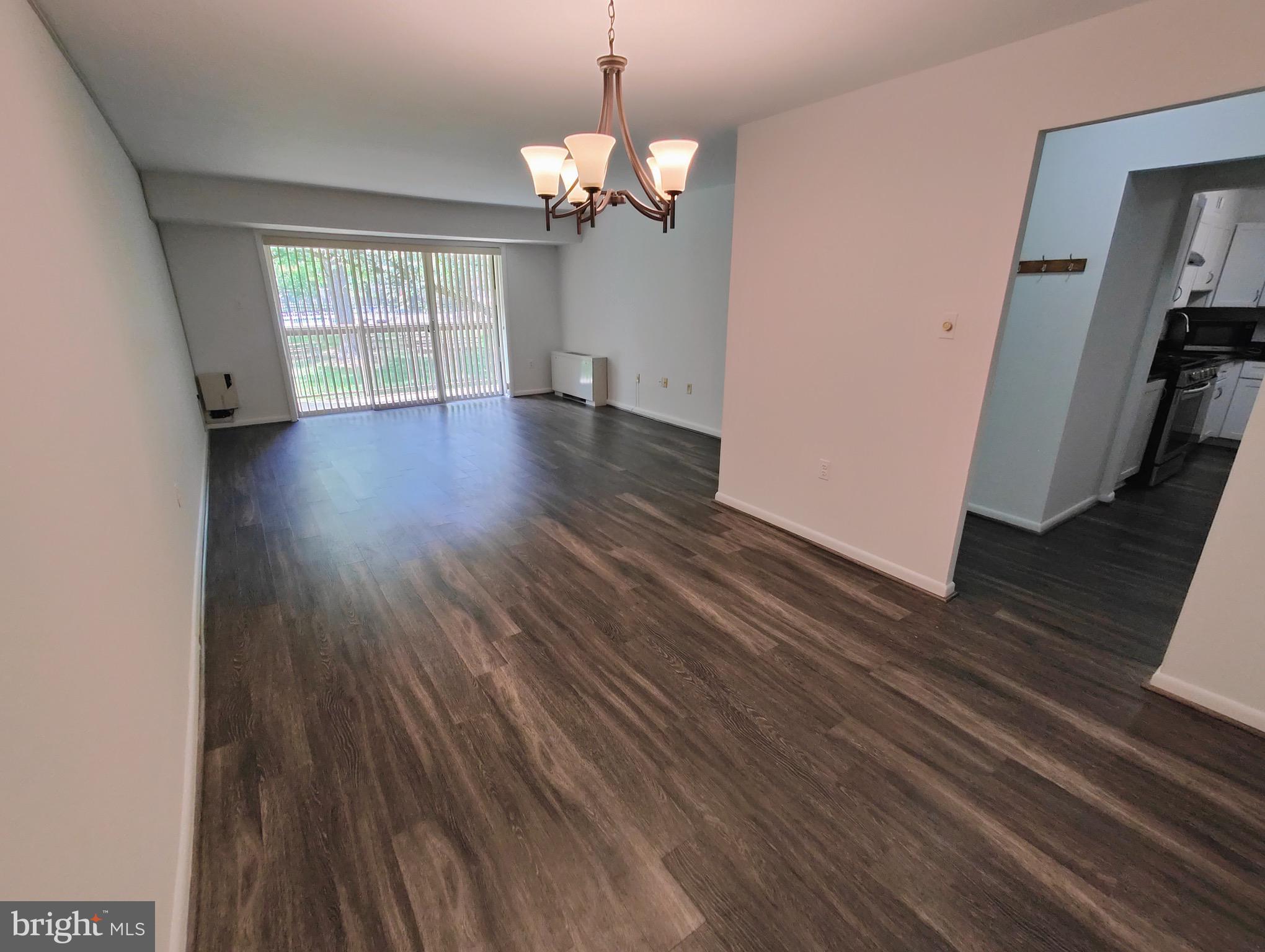 WEST SPRING - Residential