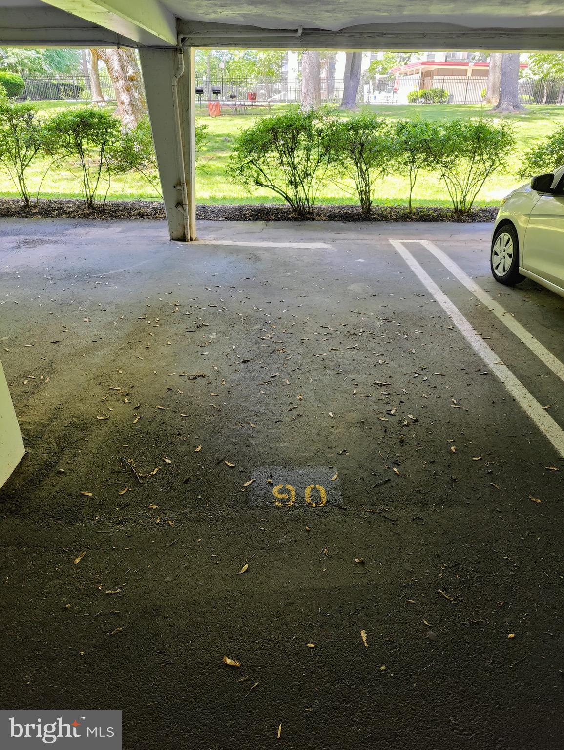 WEST SPRING - Residential