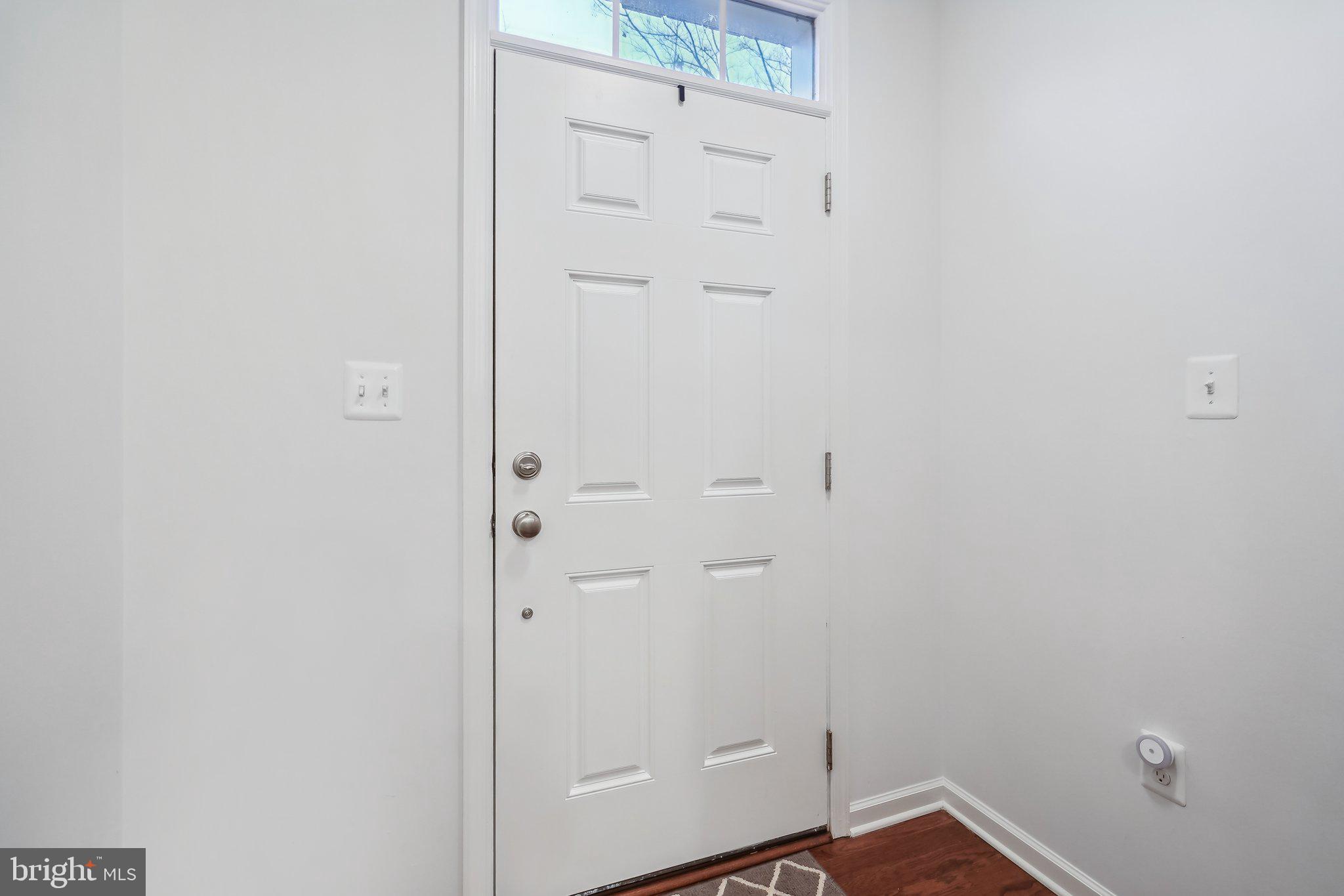 MOOREFIELD STATION - Residential Lease