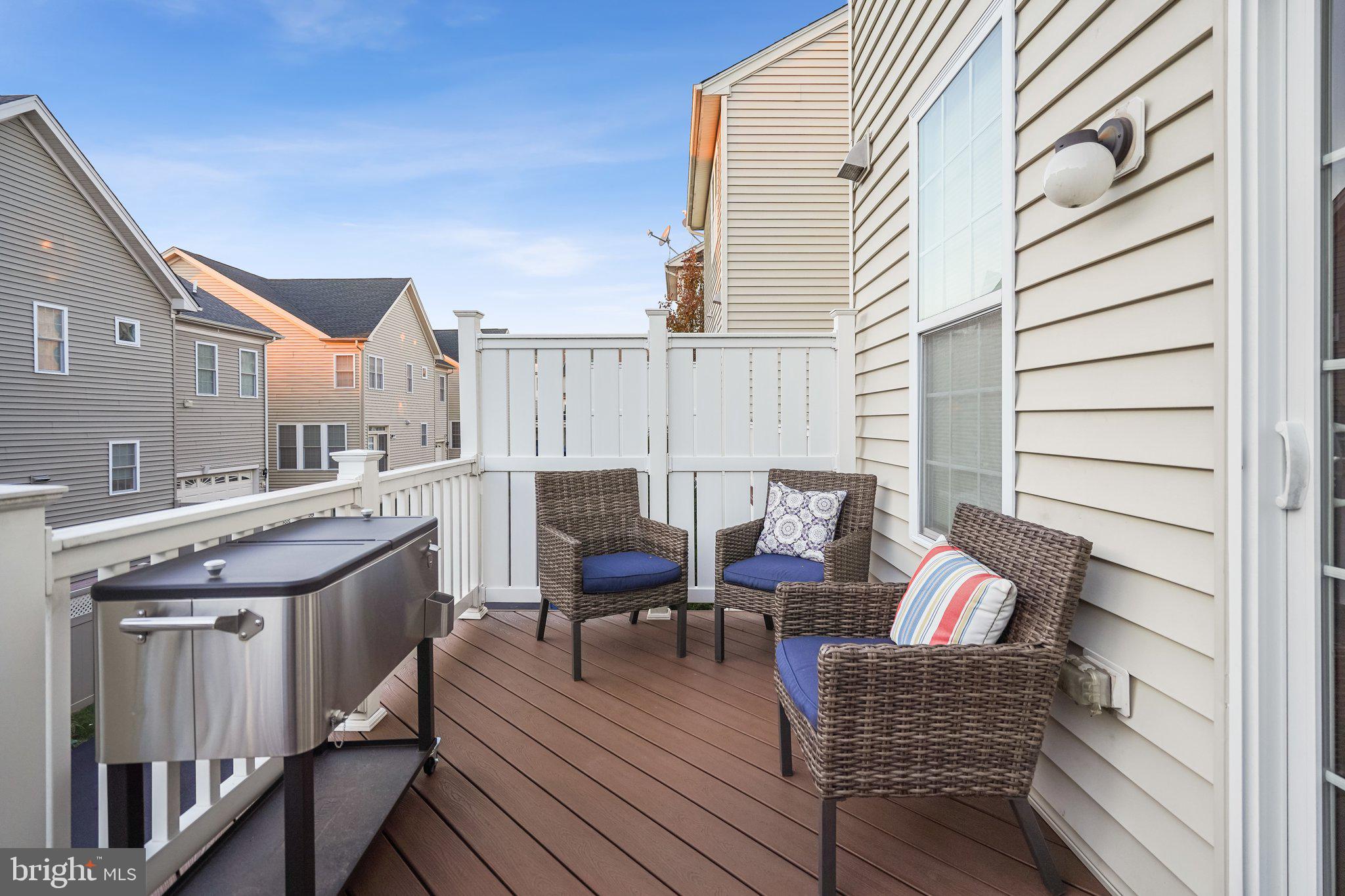 MOOREFIELD STATION - Residential Lease