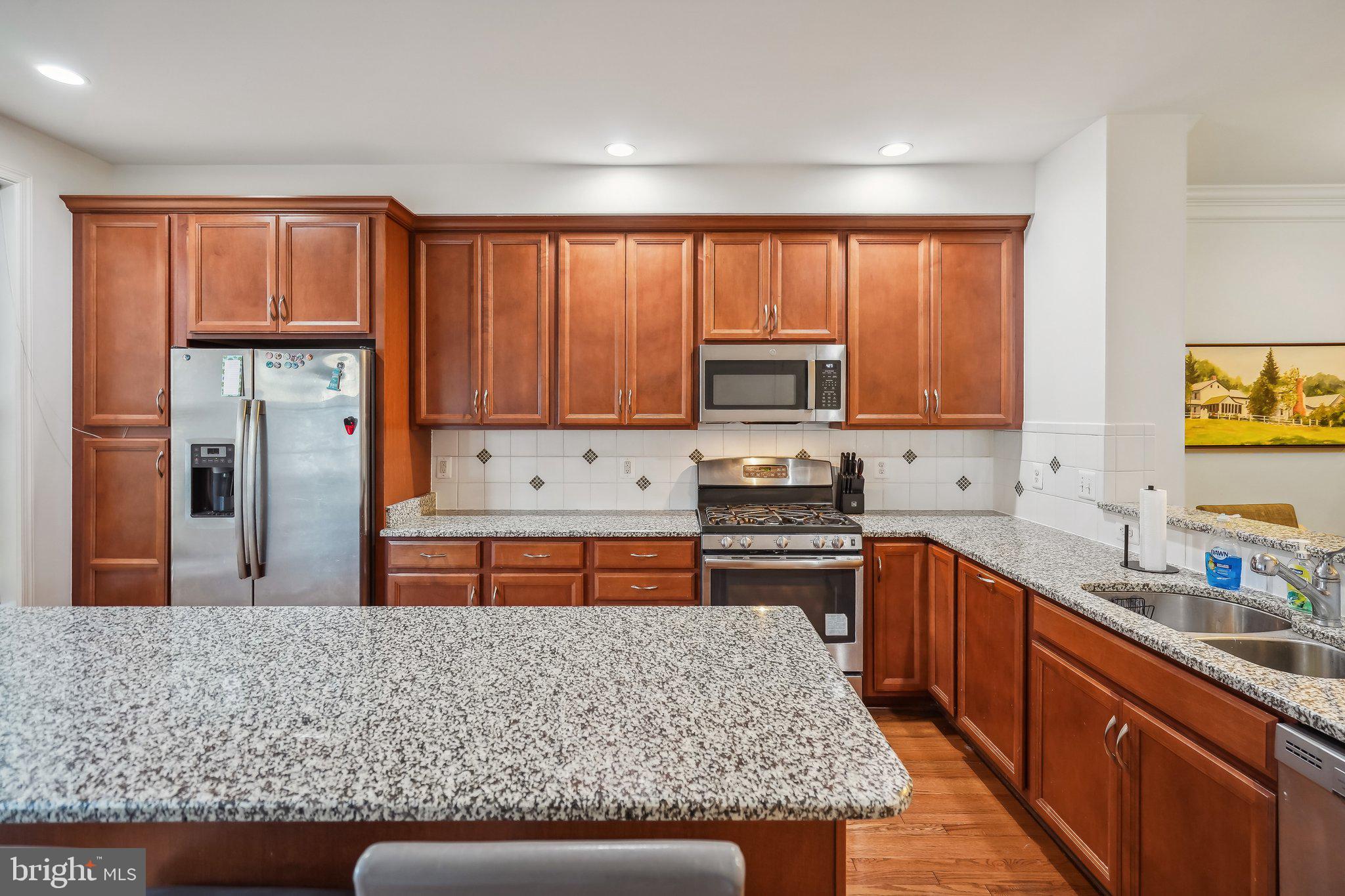 MOOREFIELD STATION - Residential Lease