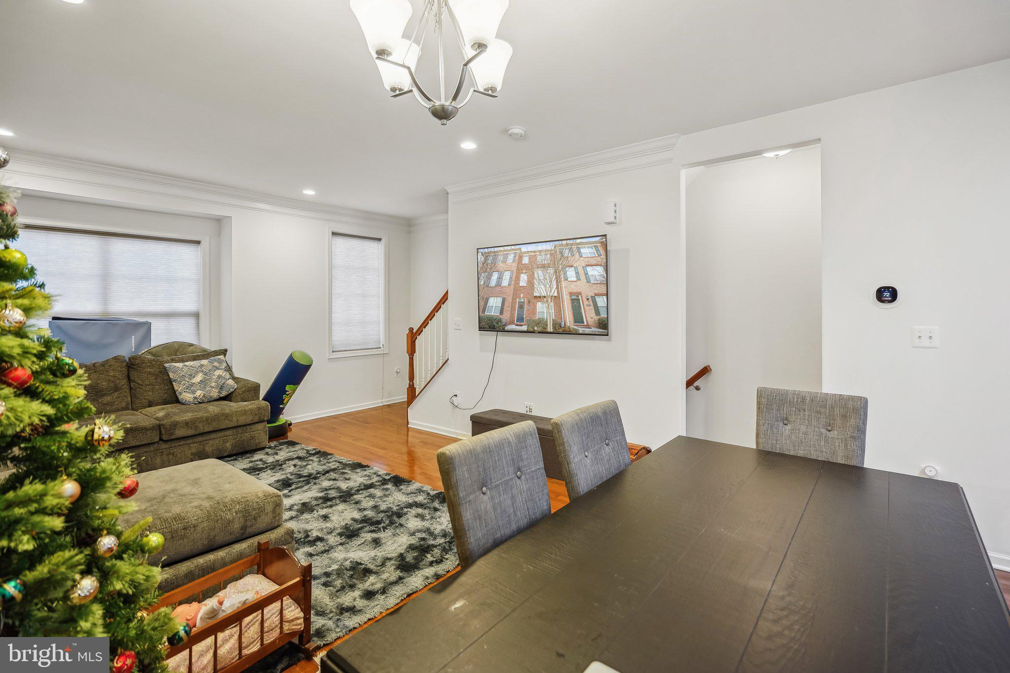 MOOREFIELD STATION - Residential Lease