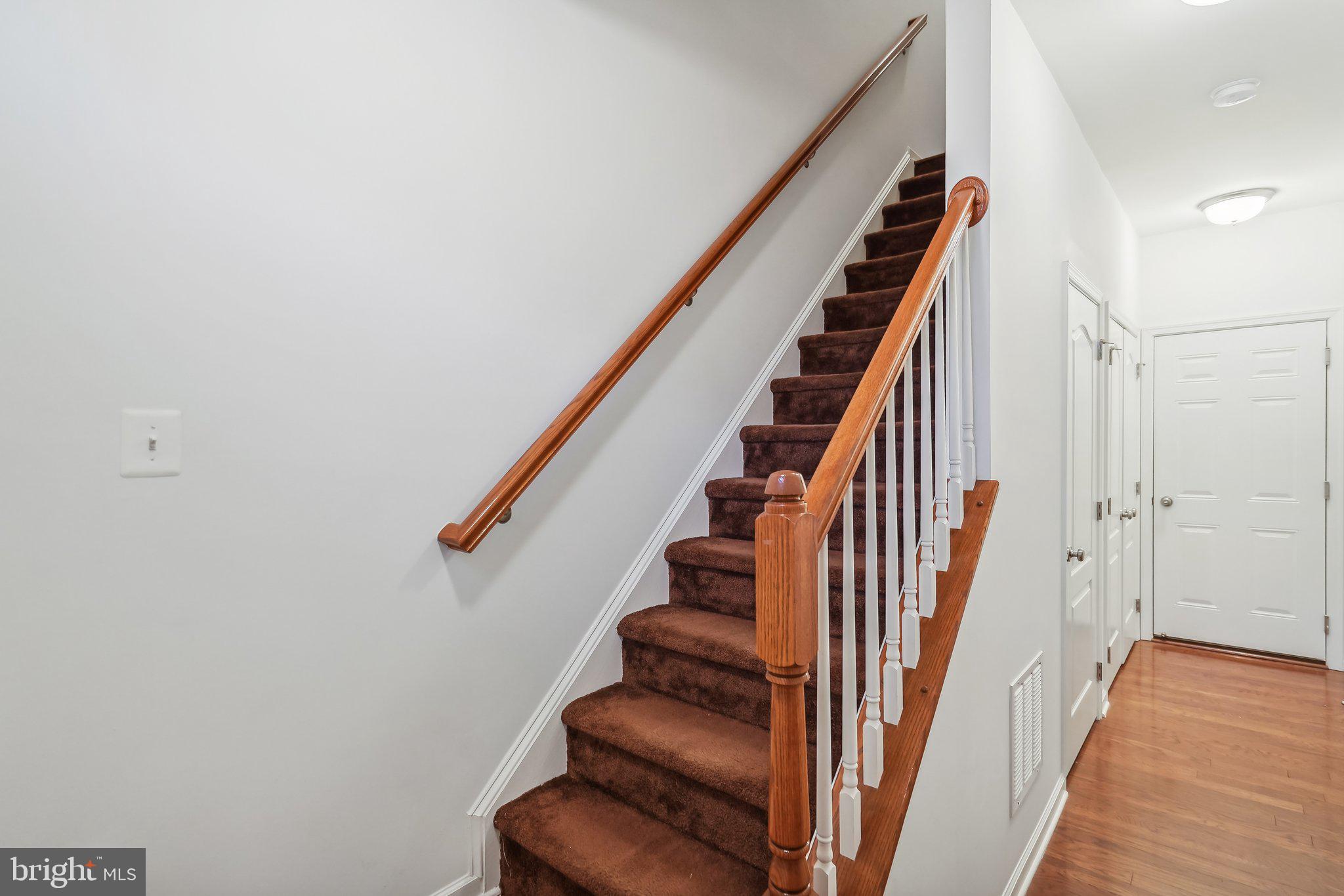 MOOREFIELD STATION - Residential Lease