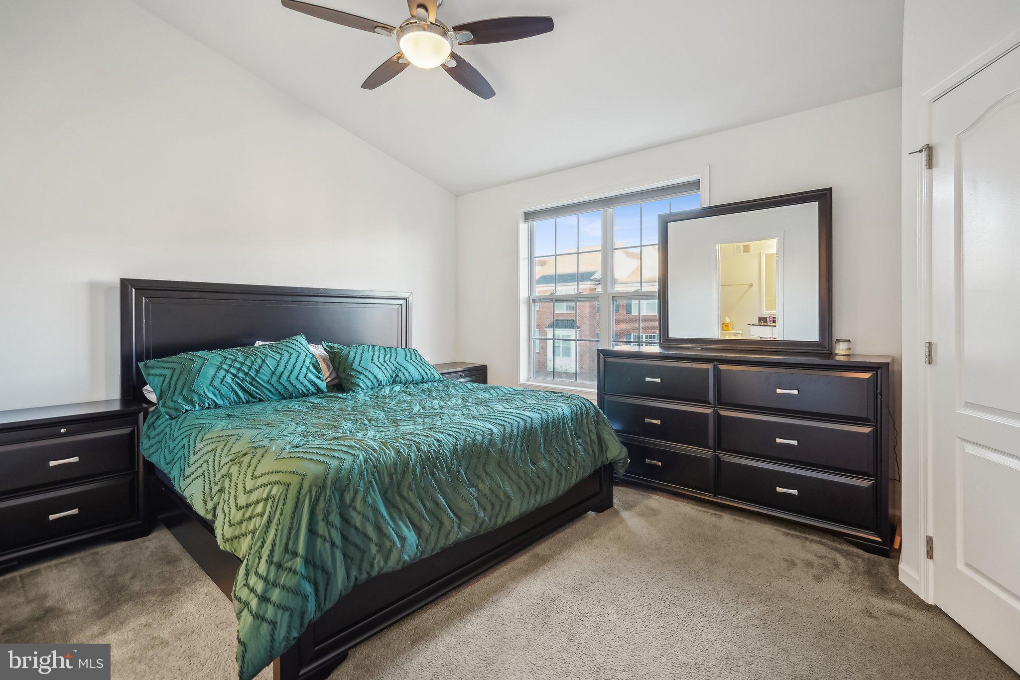 MOOREFIELD STATION - Residential Lease