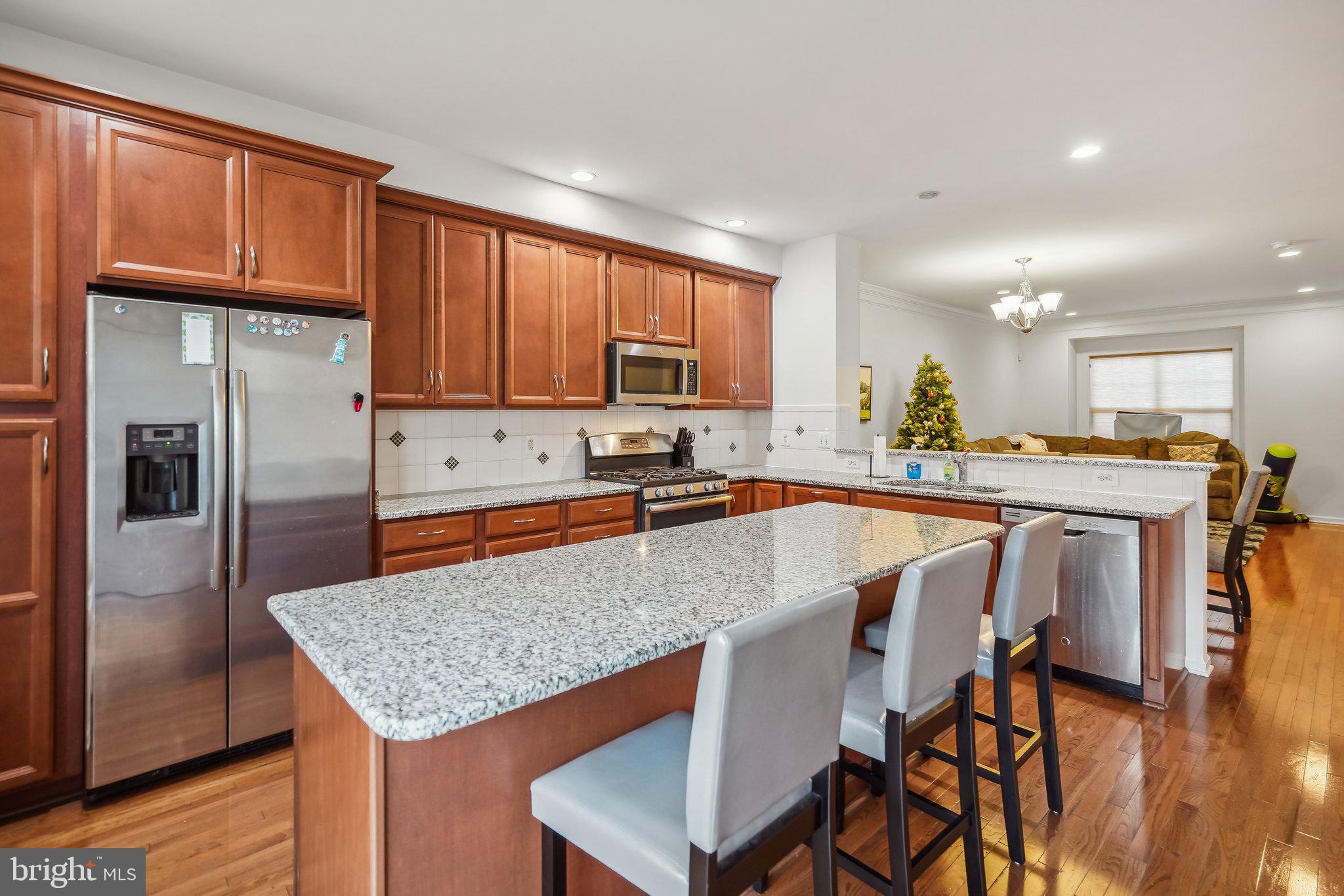 MOOREFIELD STATION - Residential Lease