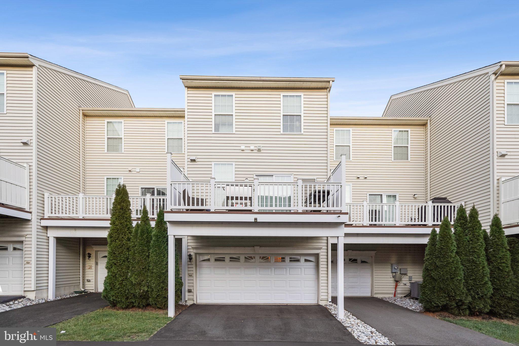 MOOREFIELD STATION - Residential Lease