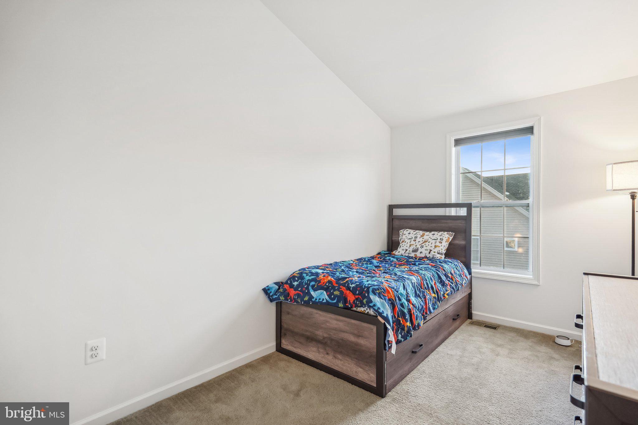 MOOREFIELD STATION - Residential Lease