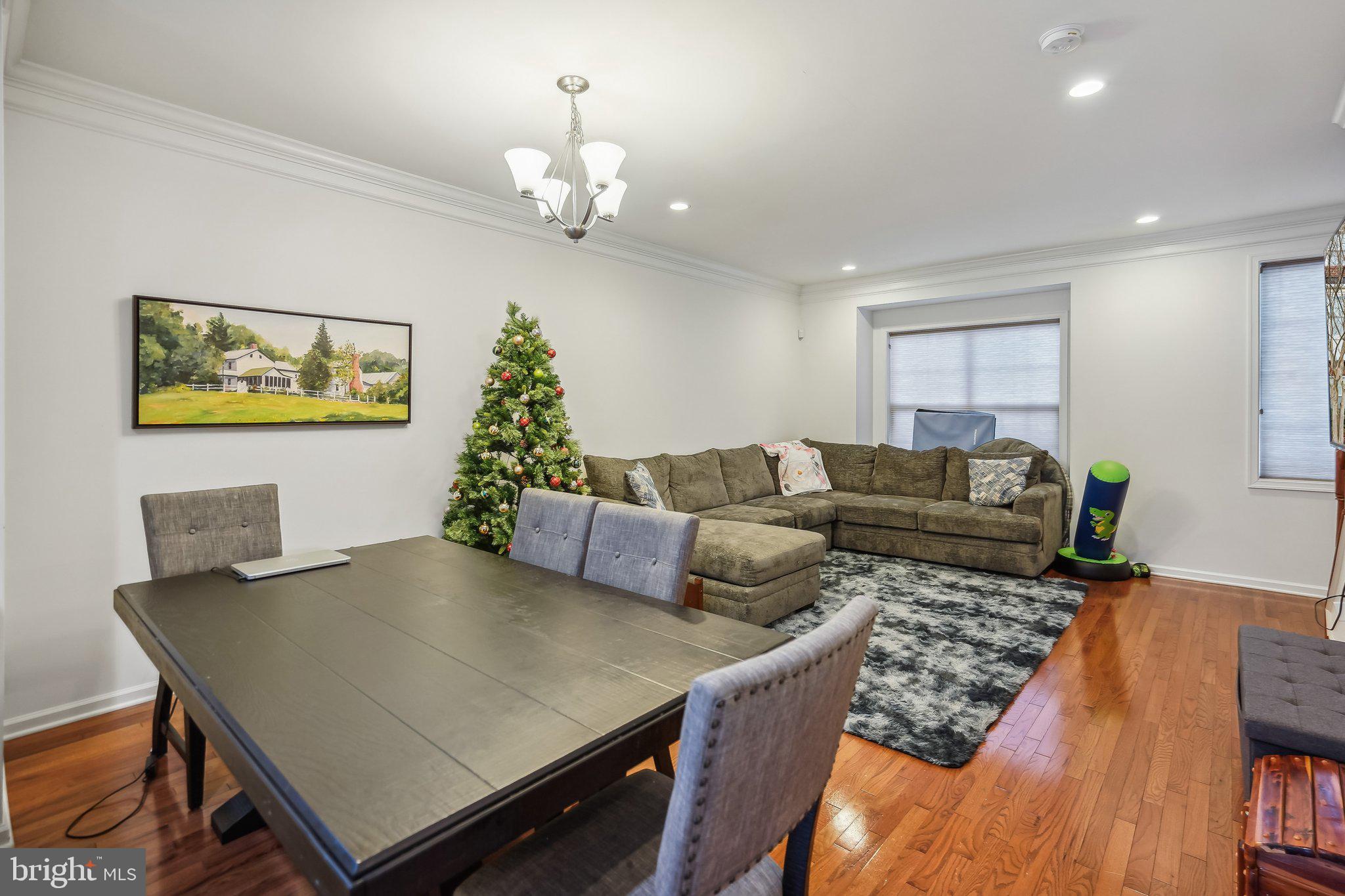 MOOREFIELD STATION - Residential Lease