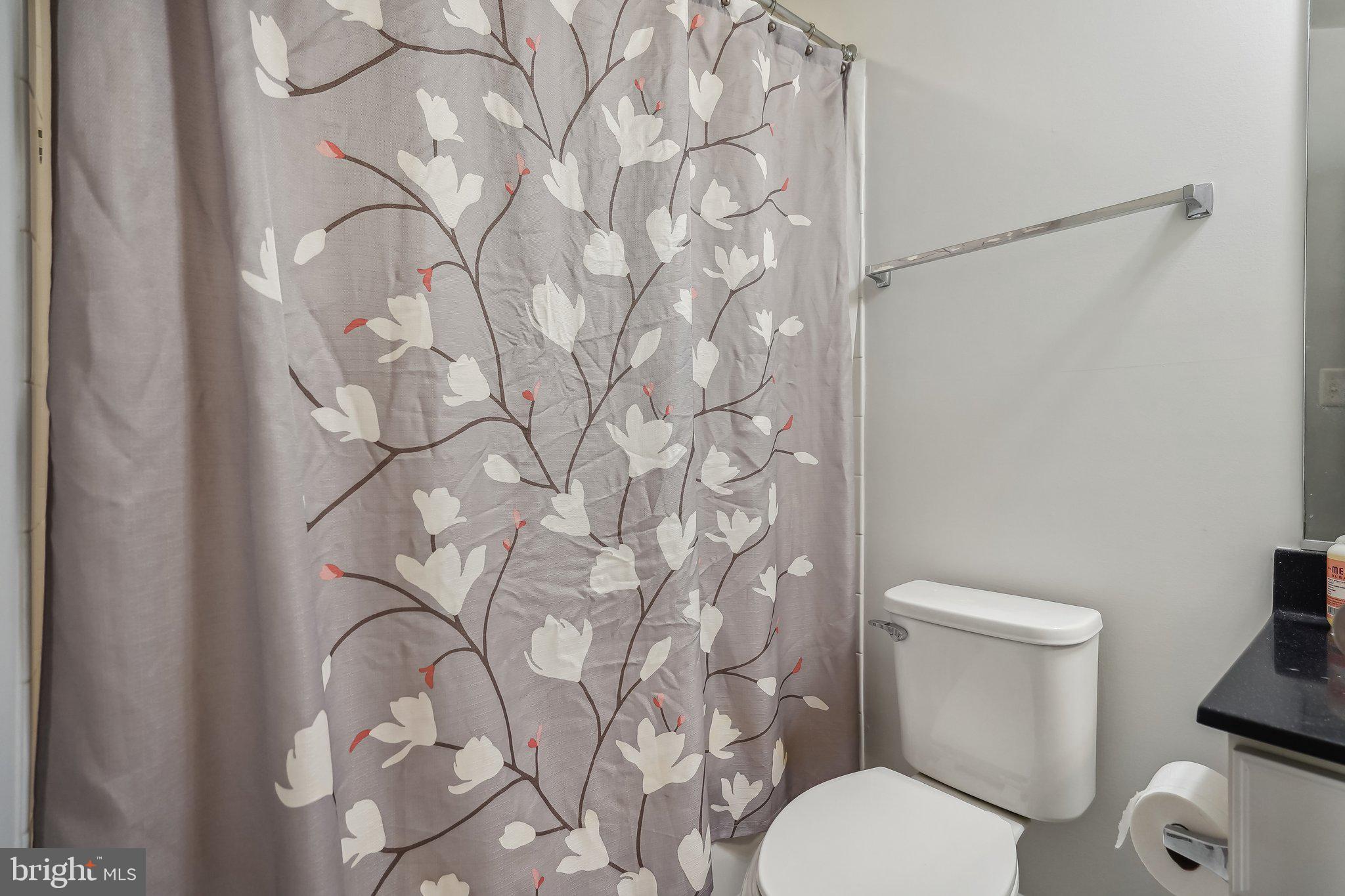 MOOREFIELD STATION - Residential Lease