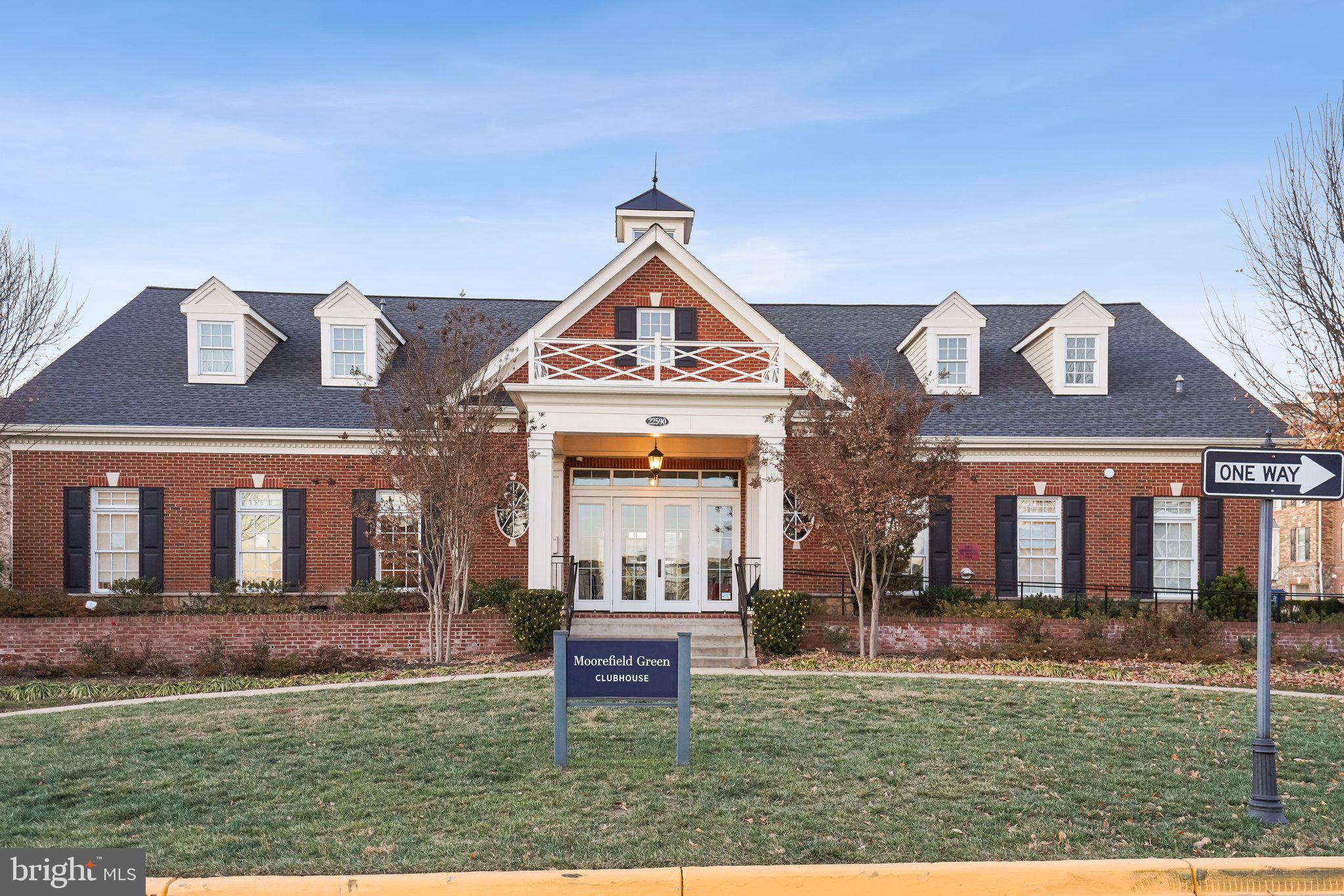 MOOREFIELD STATION - Residential Lease