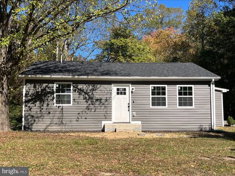 7060 FREDERICKS HALL ROAD MINERAL VA 23117