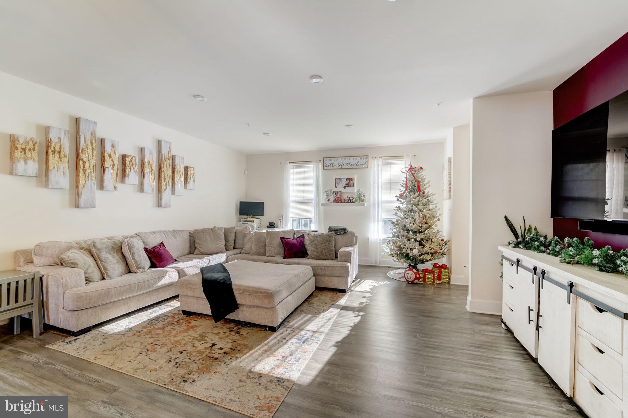 WADE'S GRANT - Residential