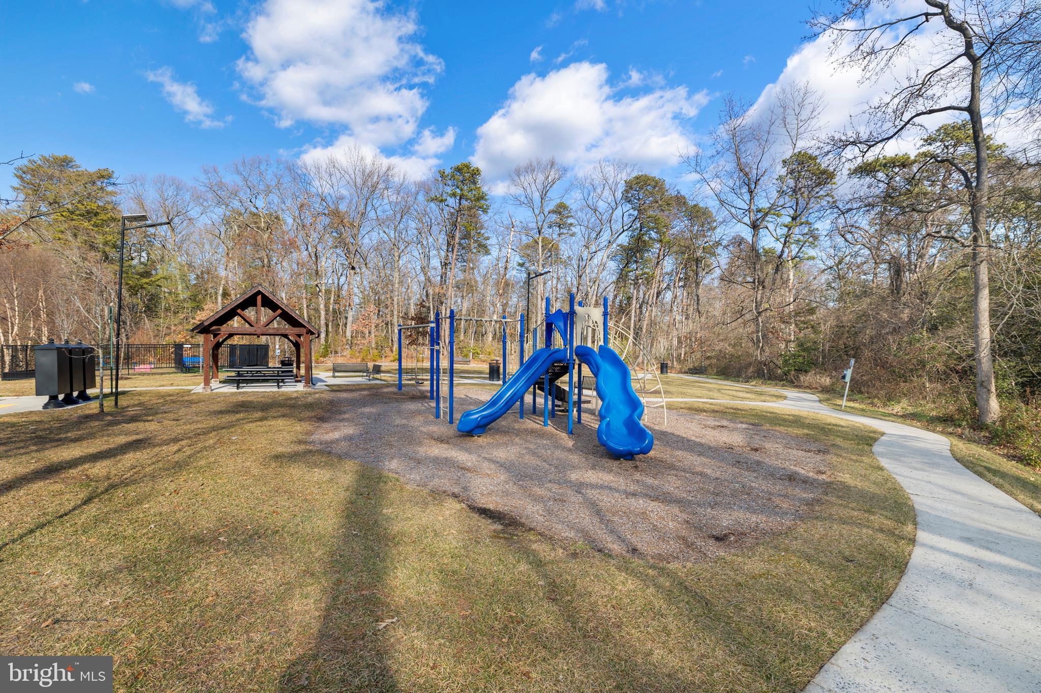 WADE'S GRANT - Residential