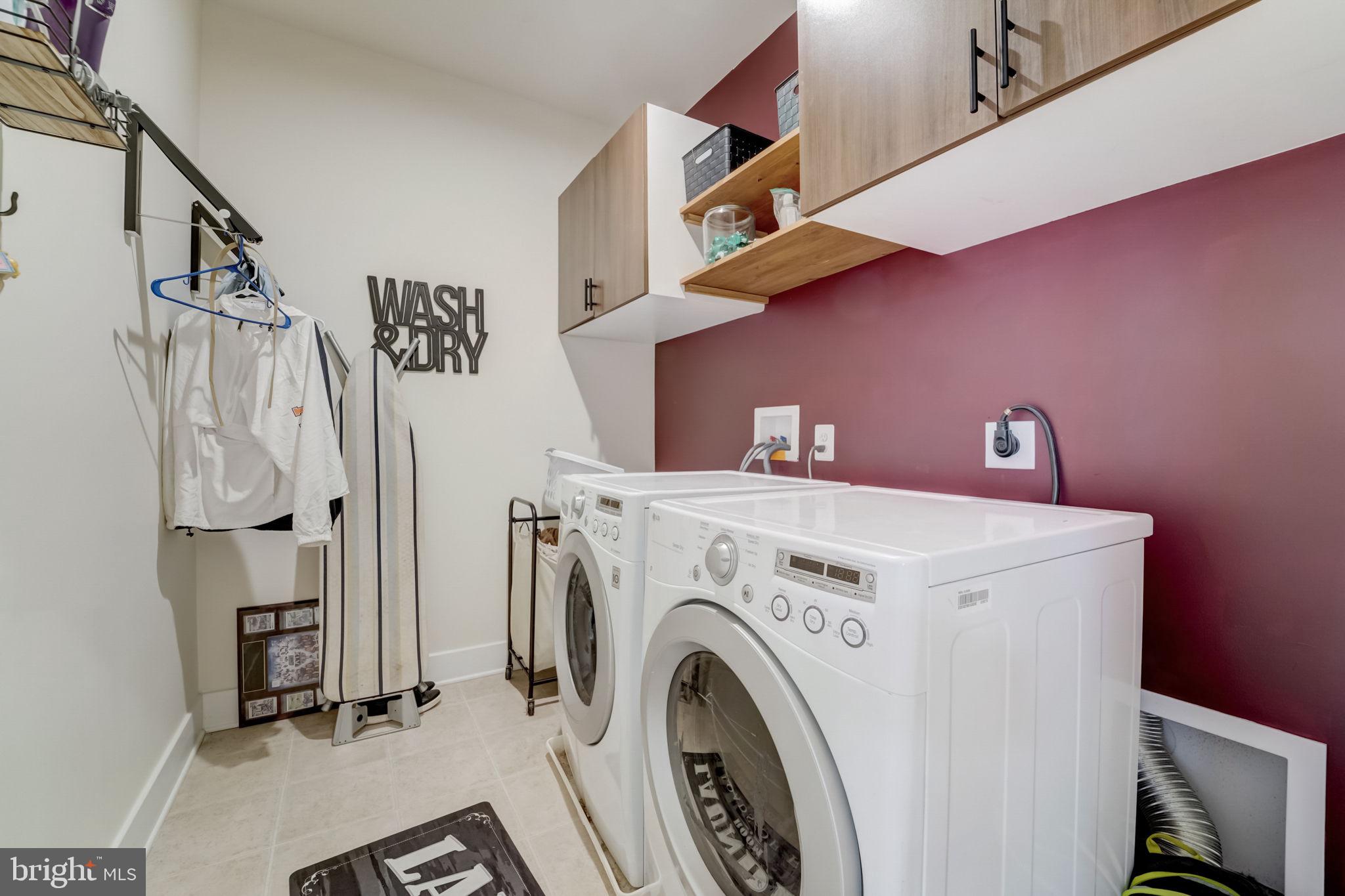 WADE'S GRANT - Residential