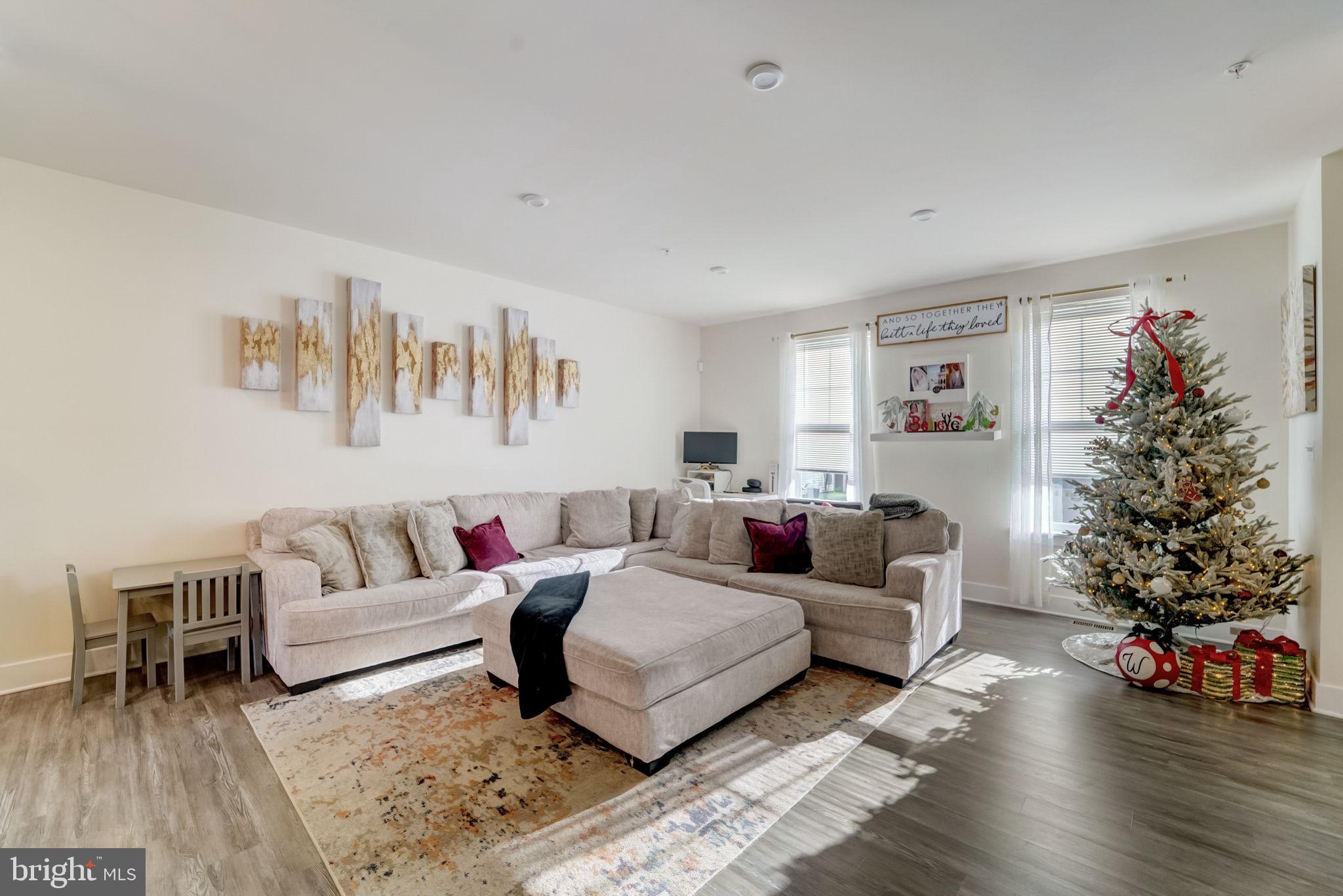 WADE'S GRANT - Residential