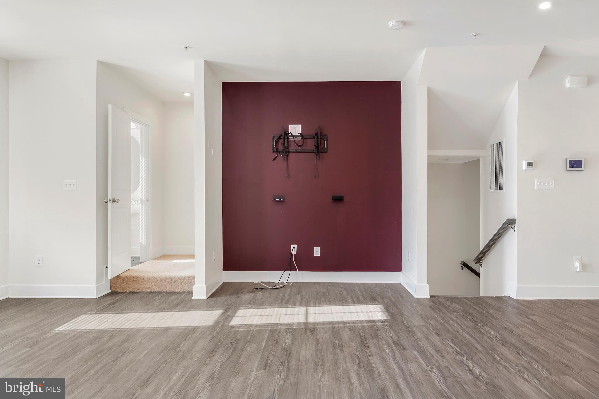 WADE'S GRANT - Residential