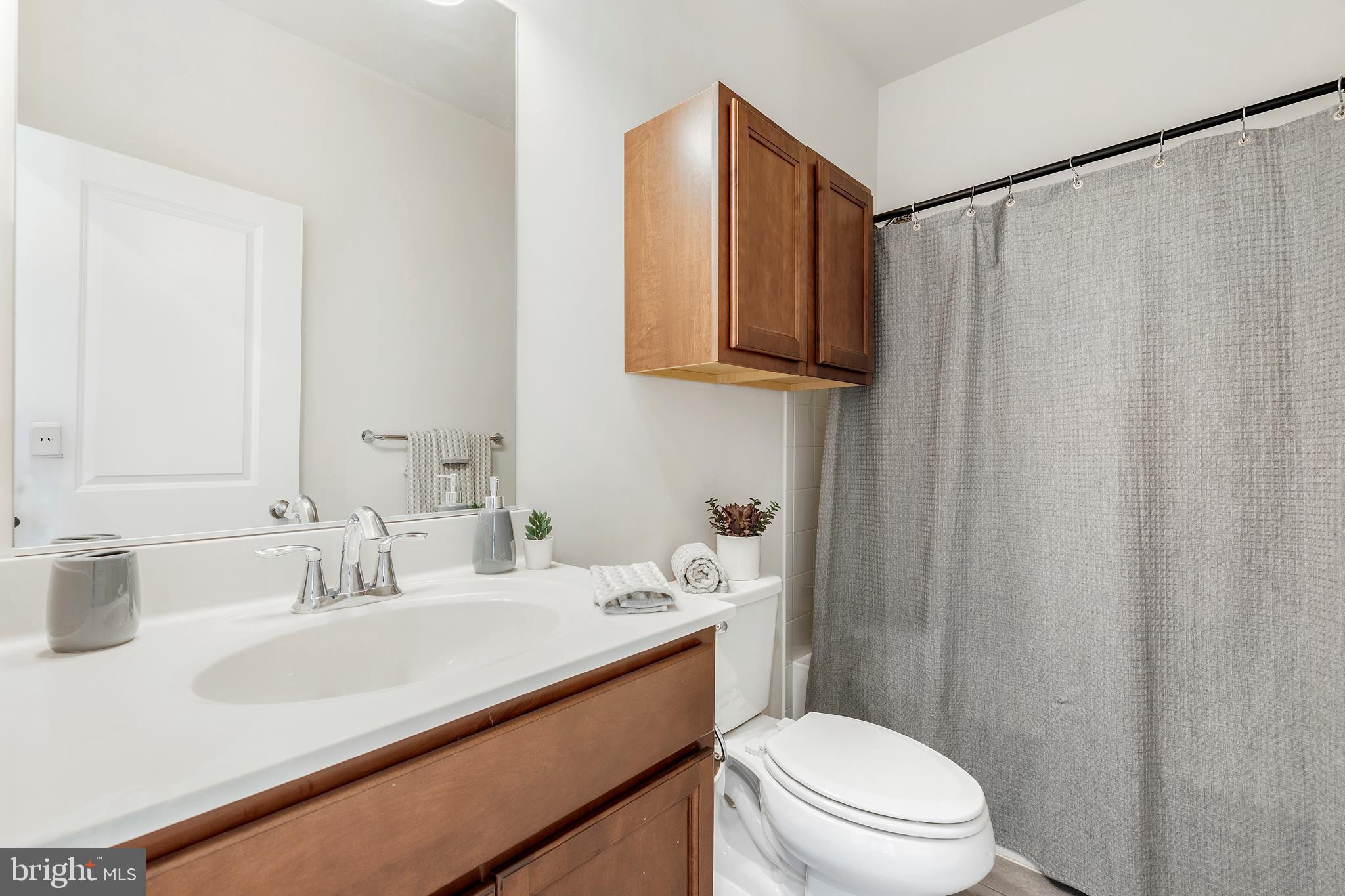 WADE'S GRANT - Residential