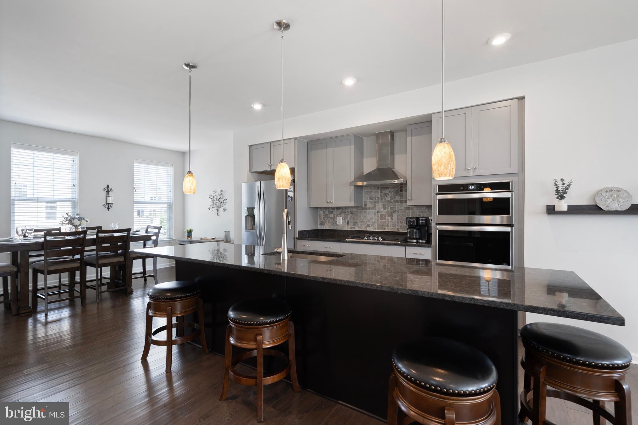 42947 RUNNING CREEK SQUARE