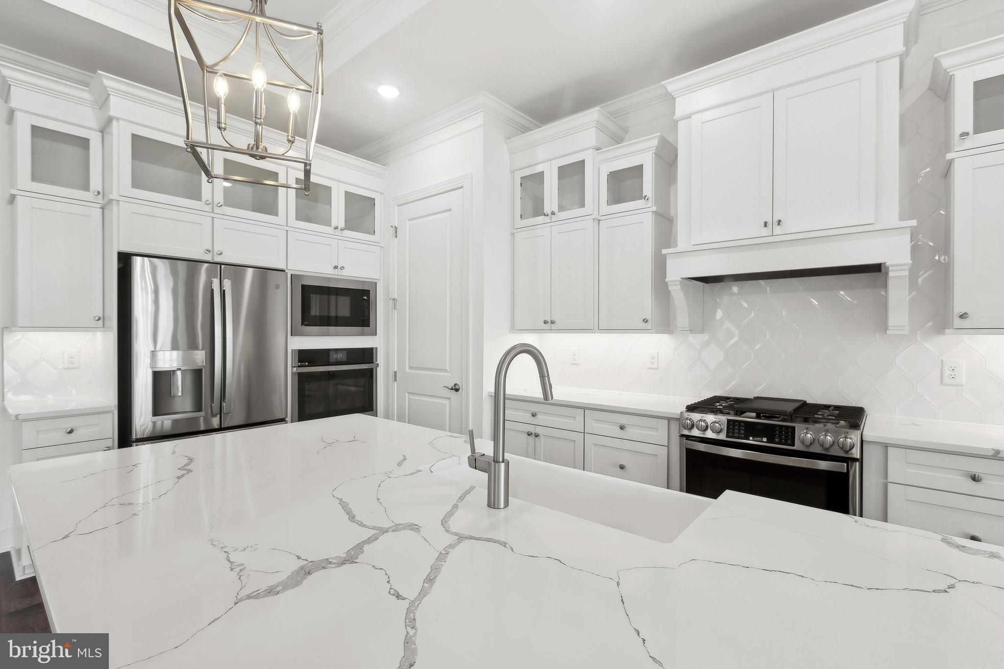 FOUR SEASONS AT EASTON - Residential