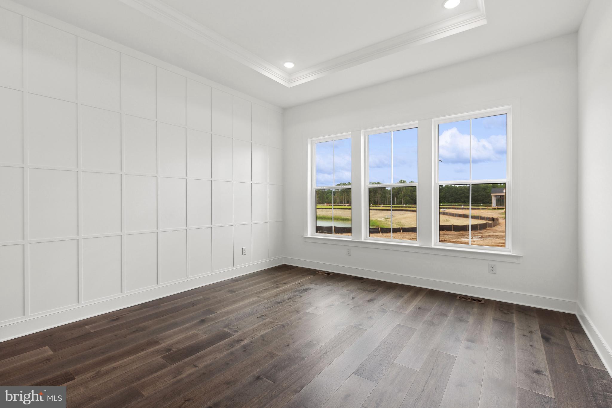 FOUR SEASONS AT EASTON - Residential