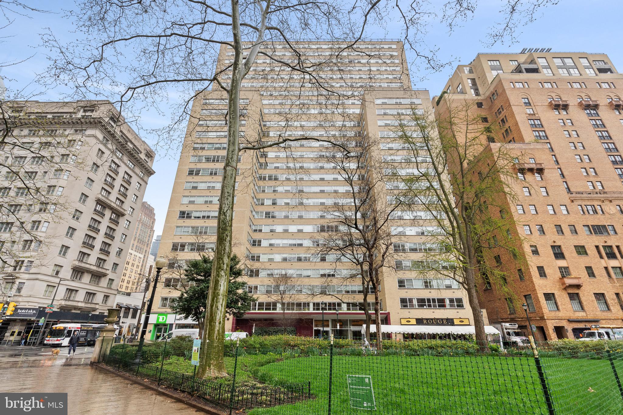 RITTENHOUSE SQUARE - Residential Lease