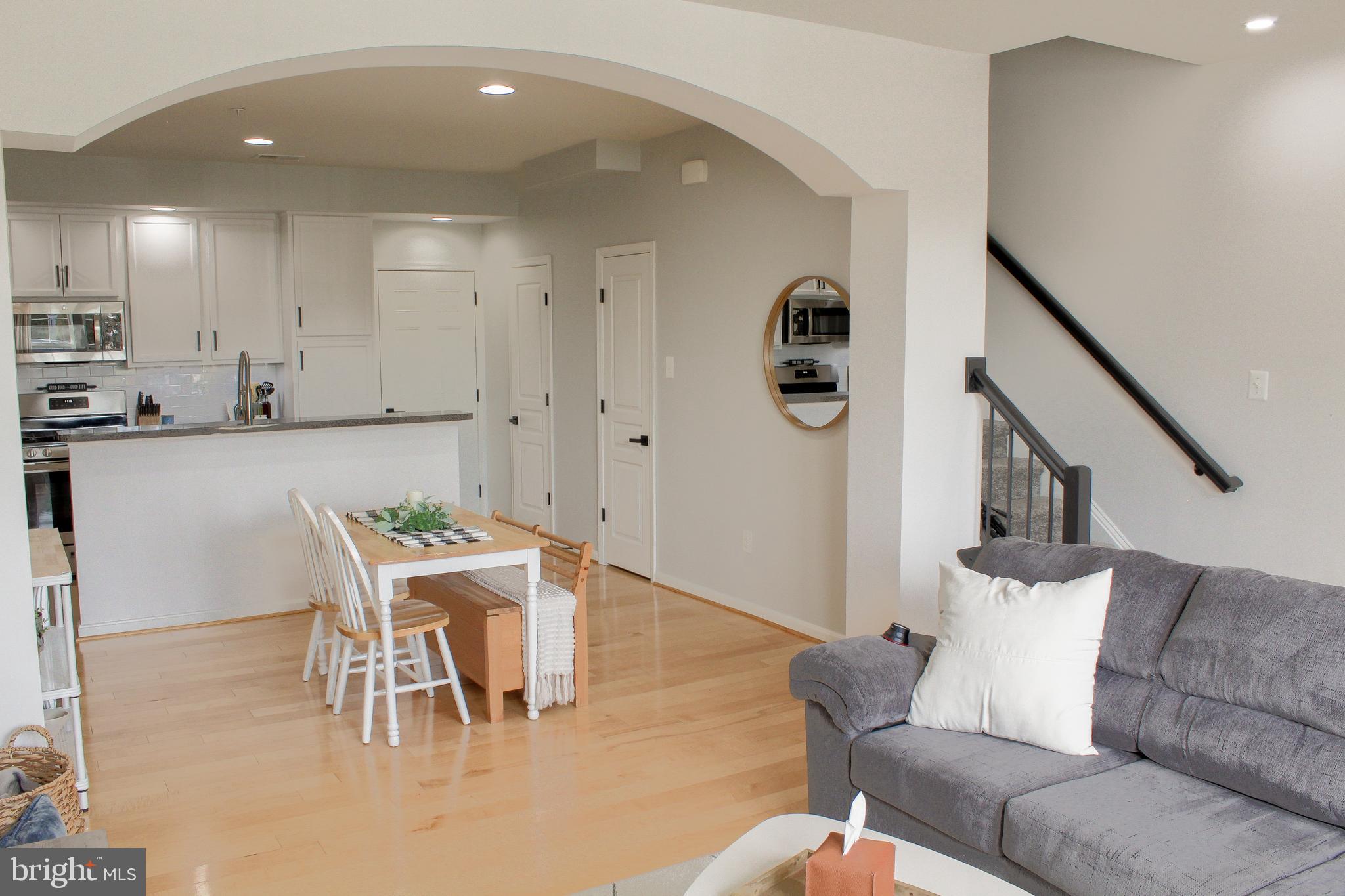 DEARBOUGHT - Residential