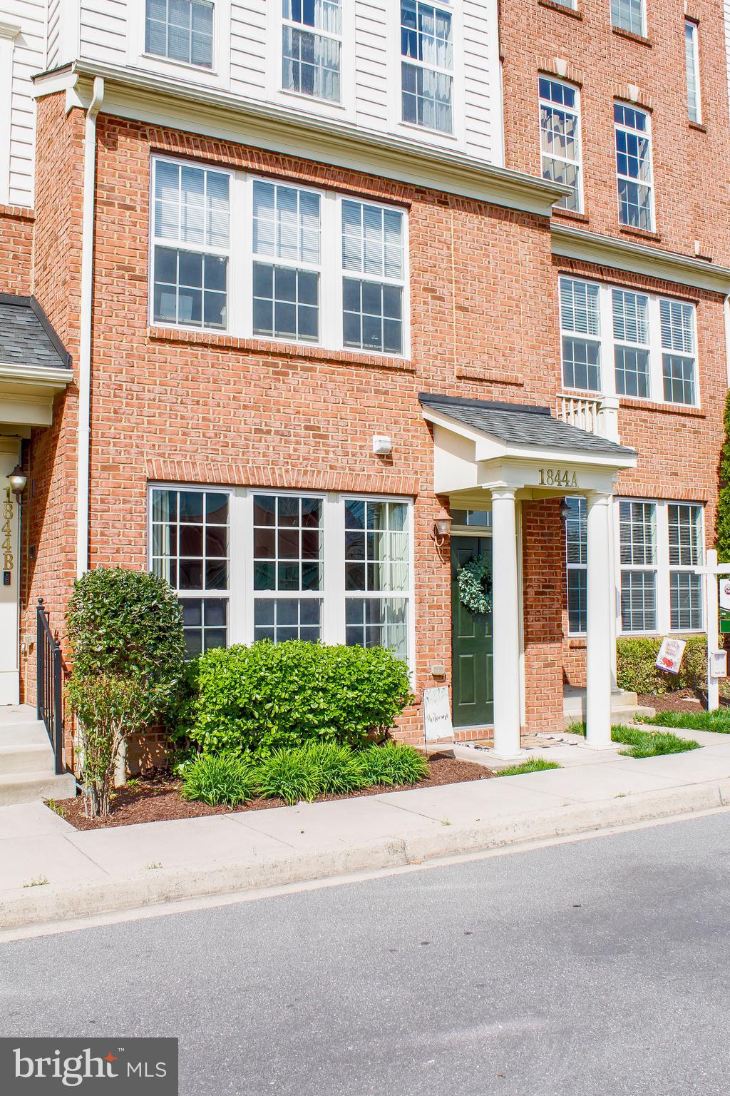 DEARBOUGHT - Residential