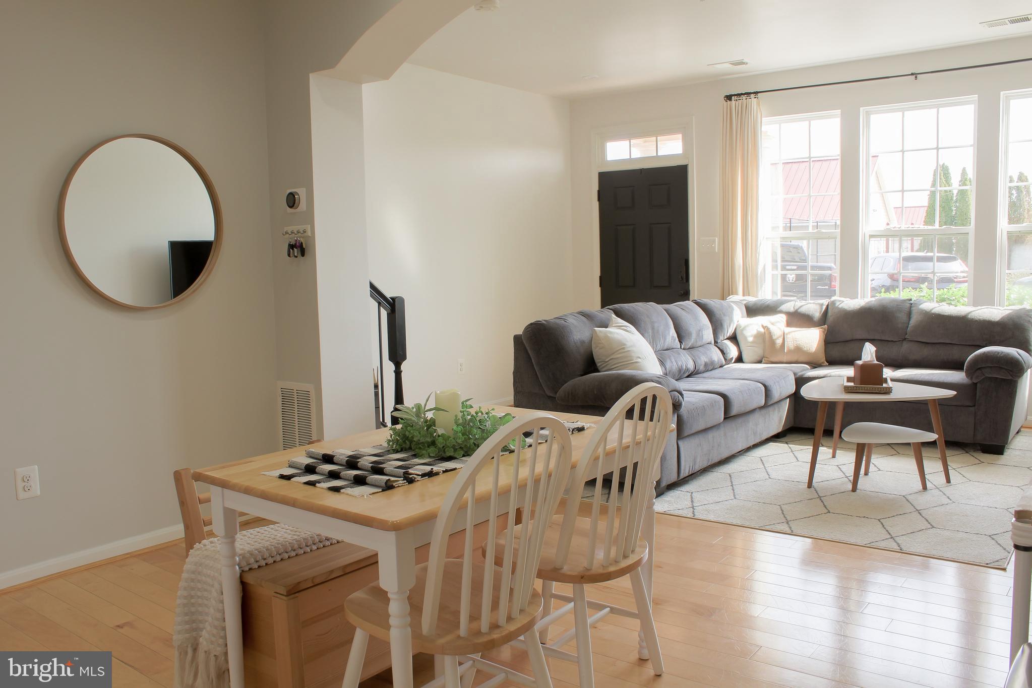 DEARBOUGHT - Residential