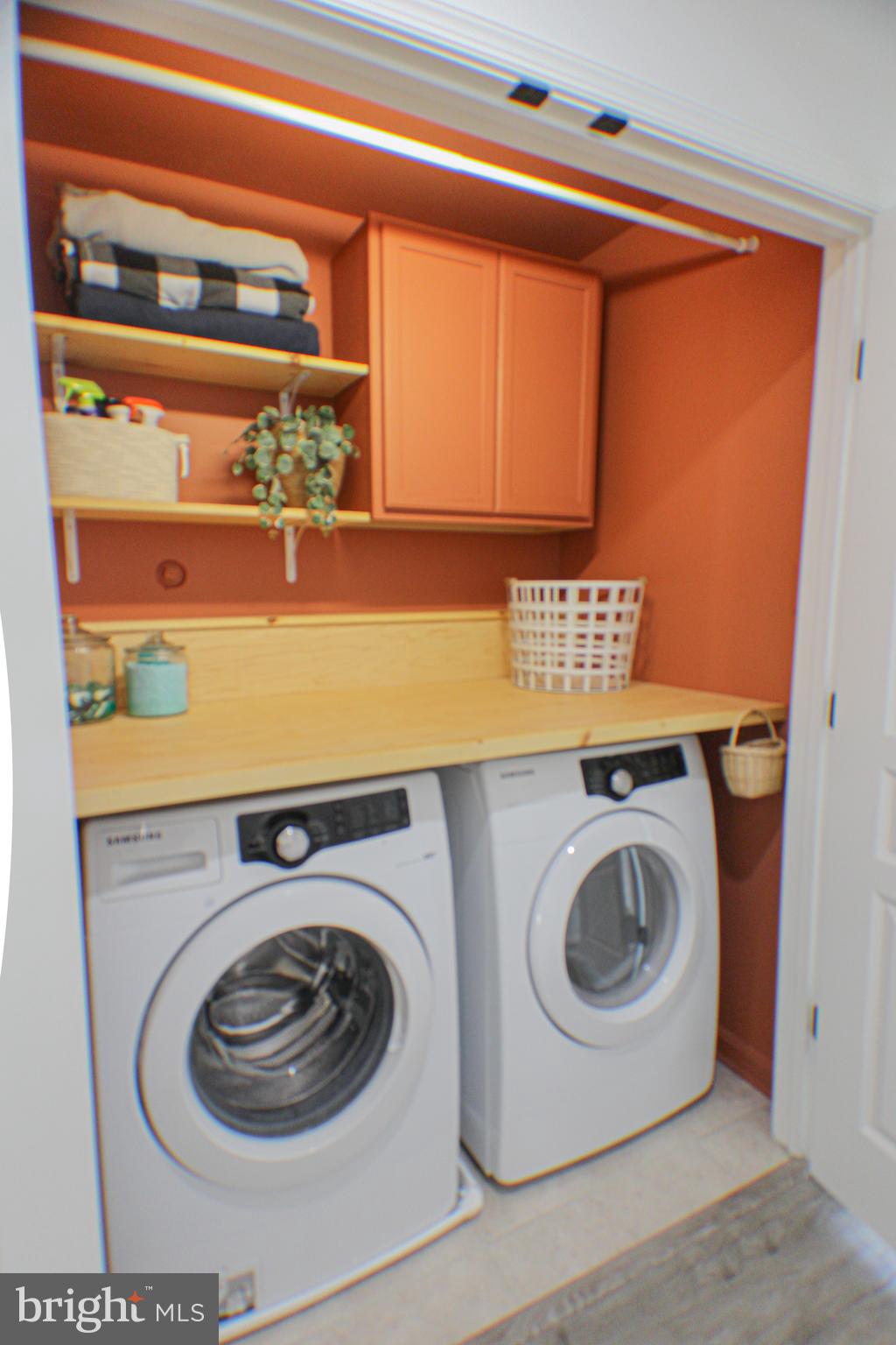 DEARBOUGHT - Residential