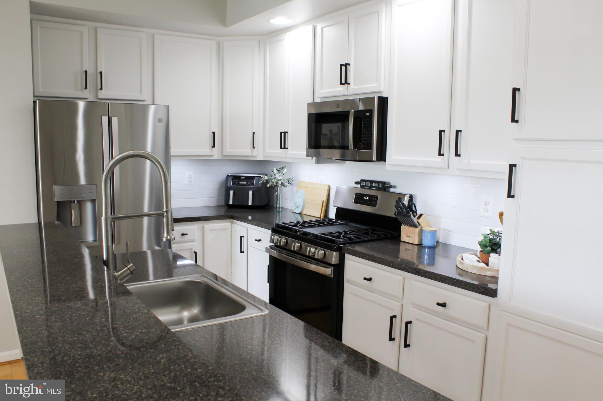 DEARBOUGHT - Residential