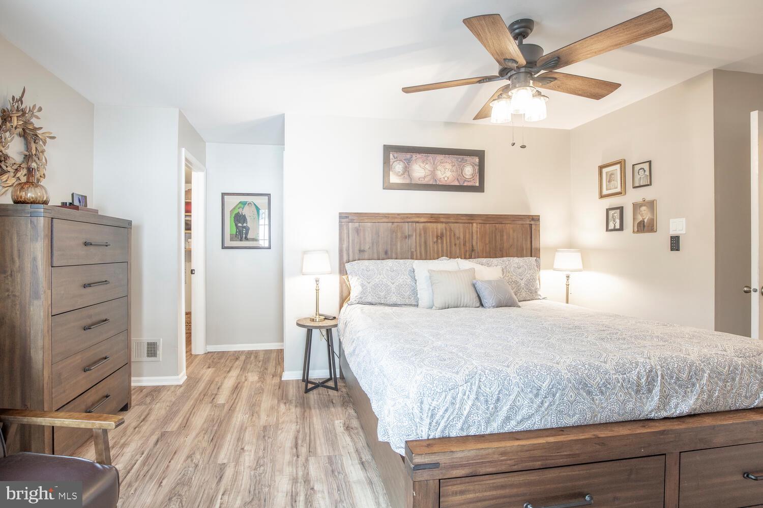 HAMPTON GREENS - Residential