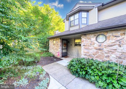 Condo For Sale - 481 Redbud Court<br/> WARRINGTON, PA 18976