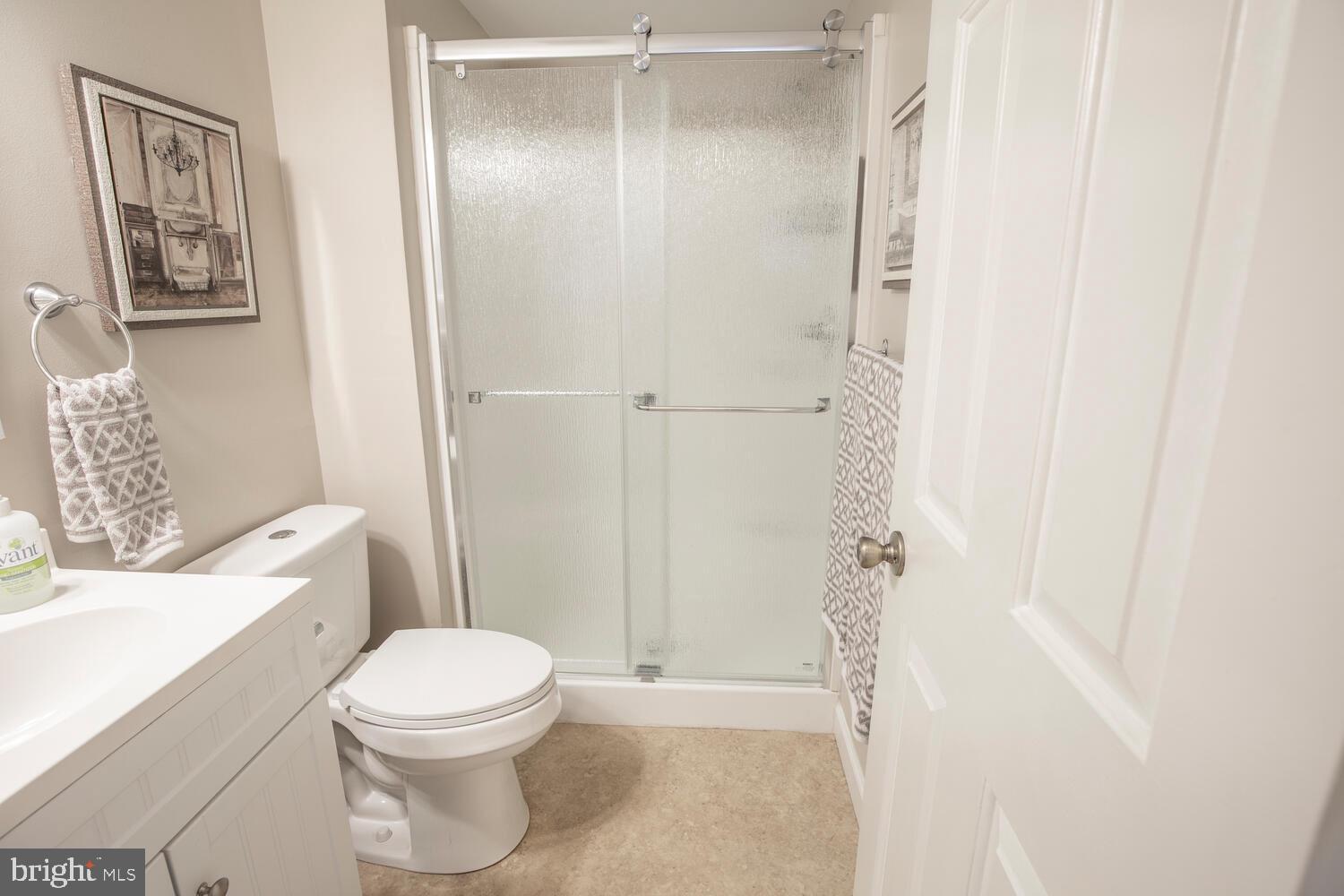 HAMPTON GREENS - Residential