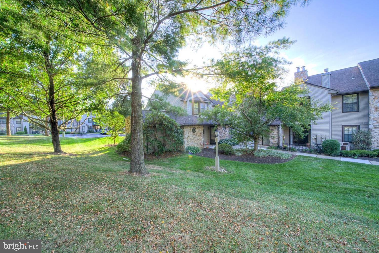 HAMPTON GREENS - Residential