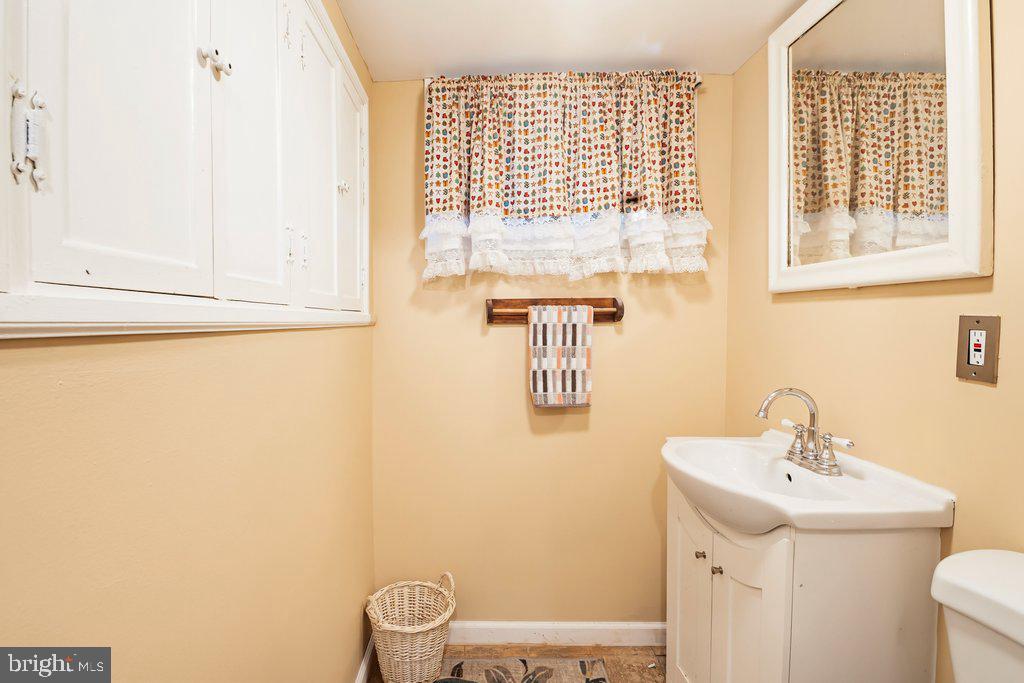 EDGEWOOD PARK - Residential