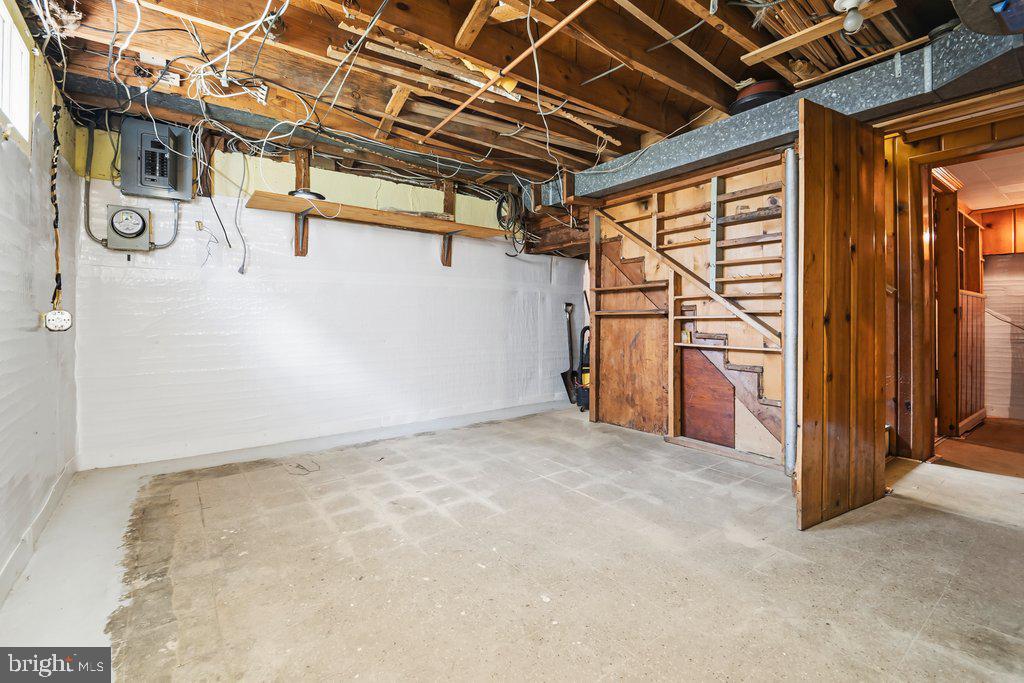 EDGEWOOD PARK - Residential