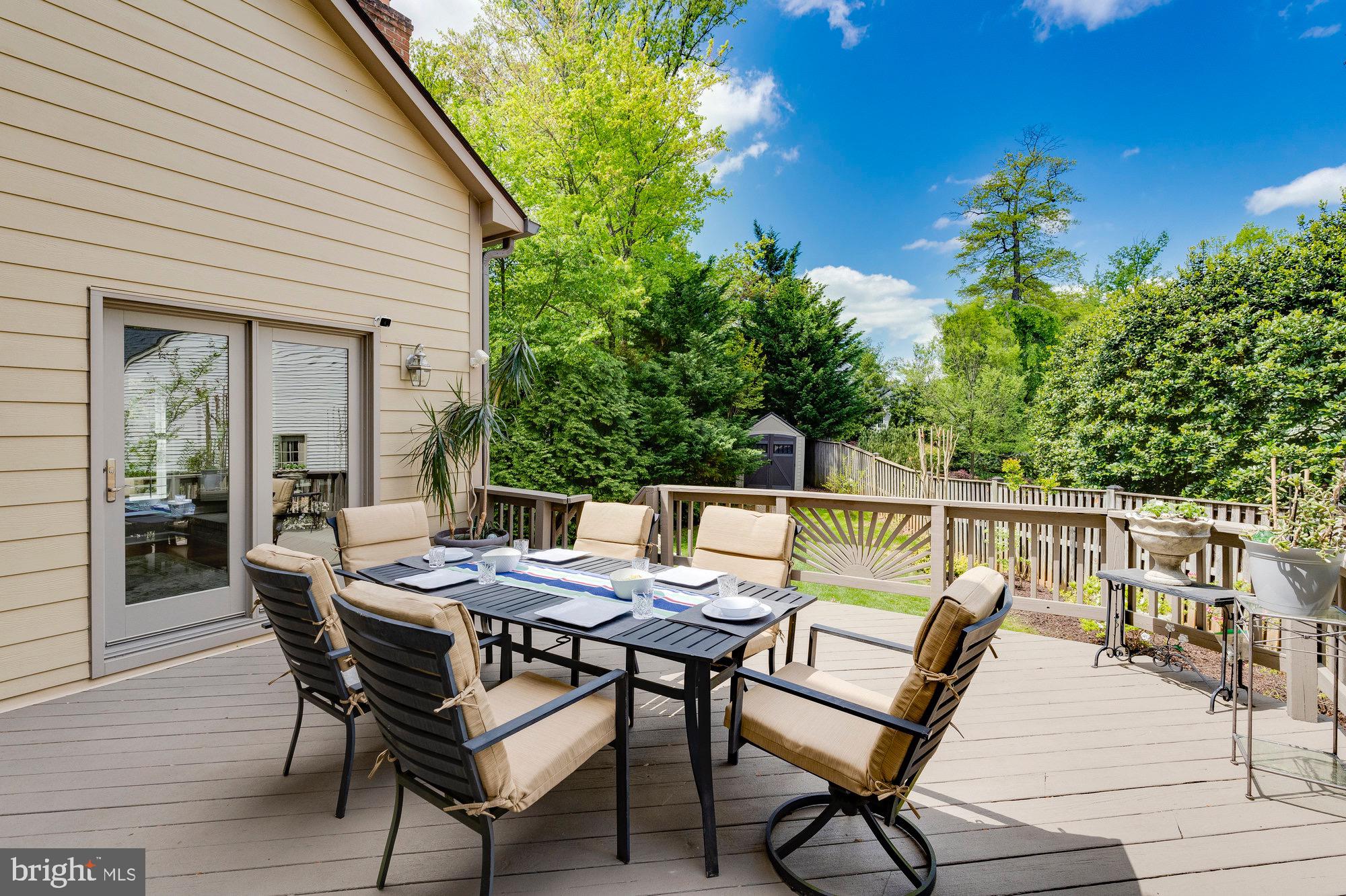 WOLFTRAP RIDGE - Residential