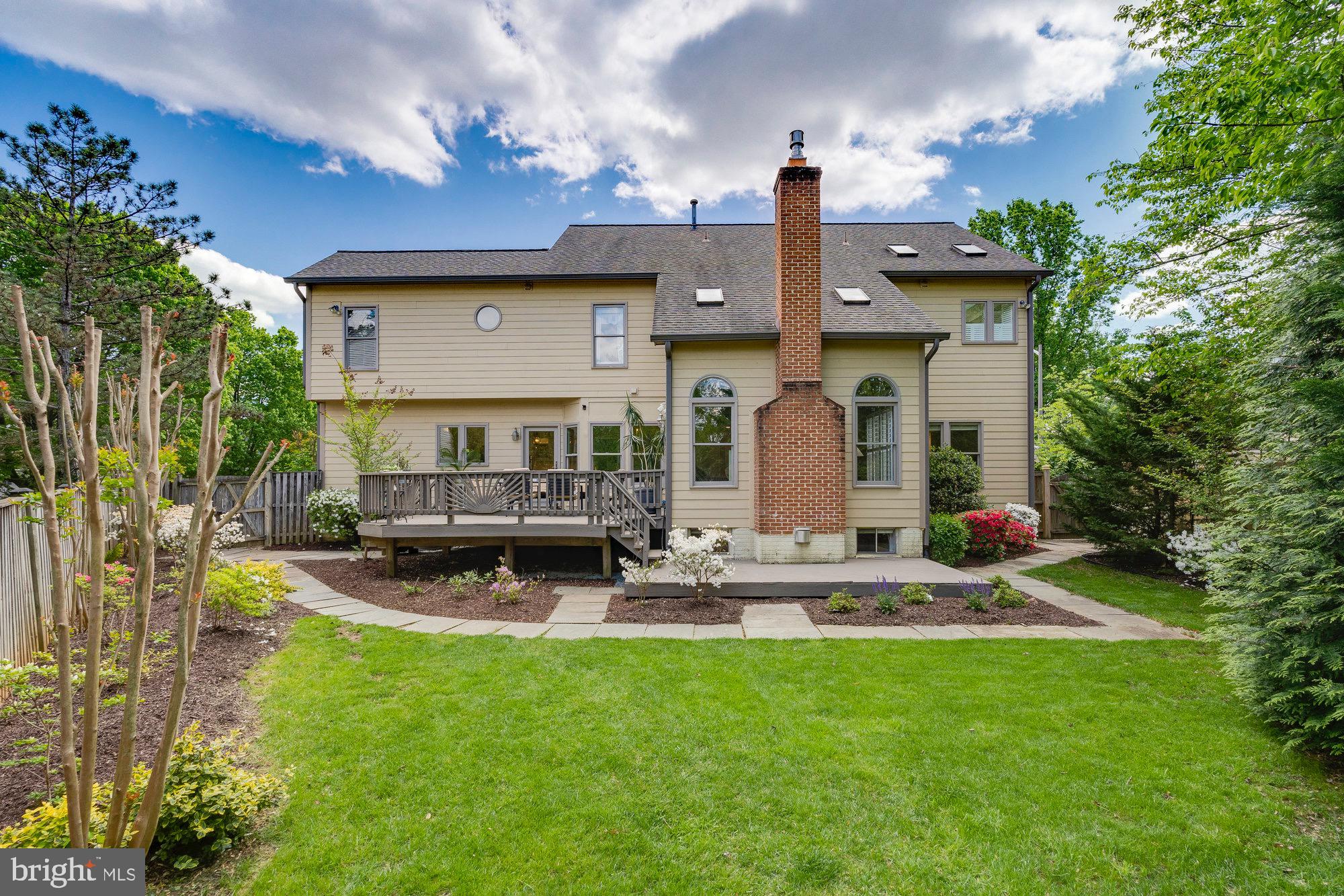 WOLFTRAP RIDGE - Residential