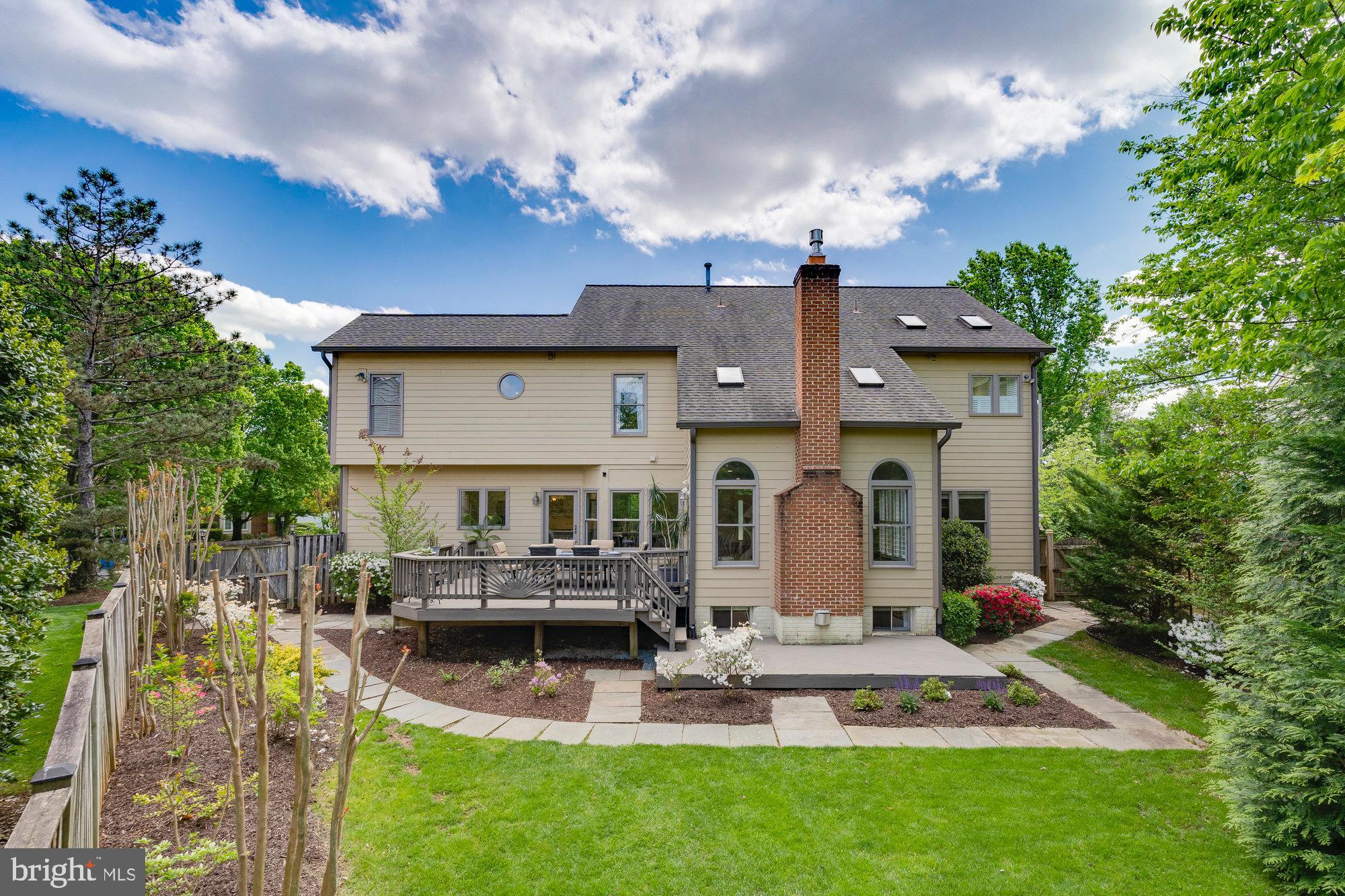 WOLFTRAP RIDGE - Residential