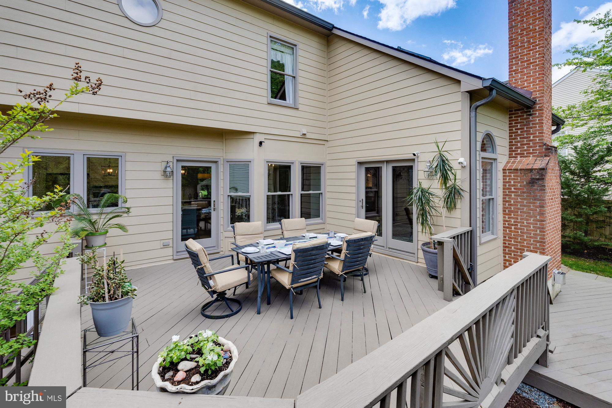 WOLFTRAP RIDGE - Residential