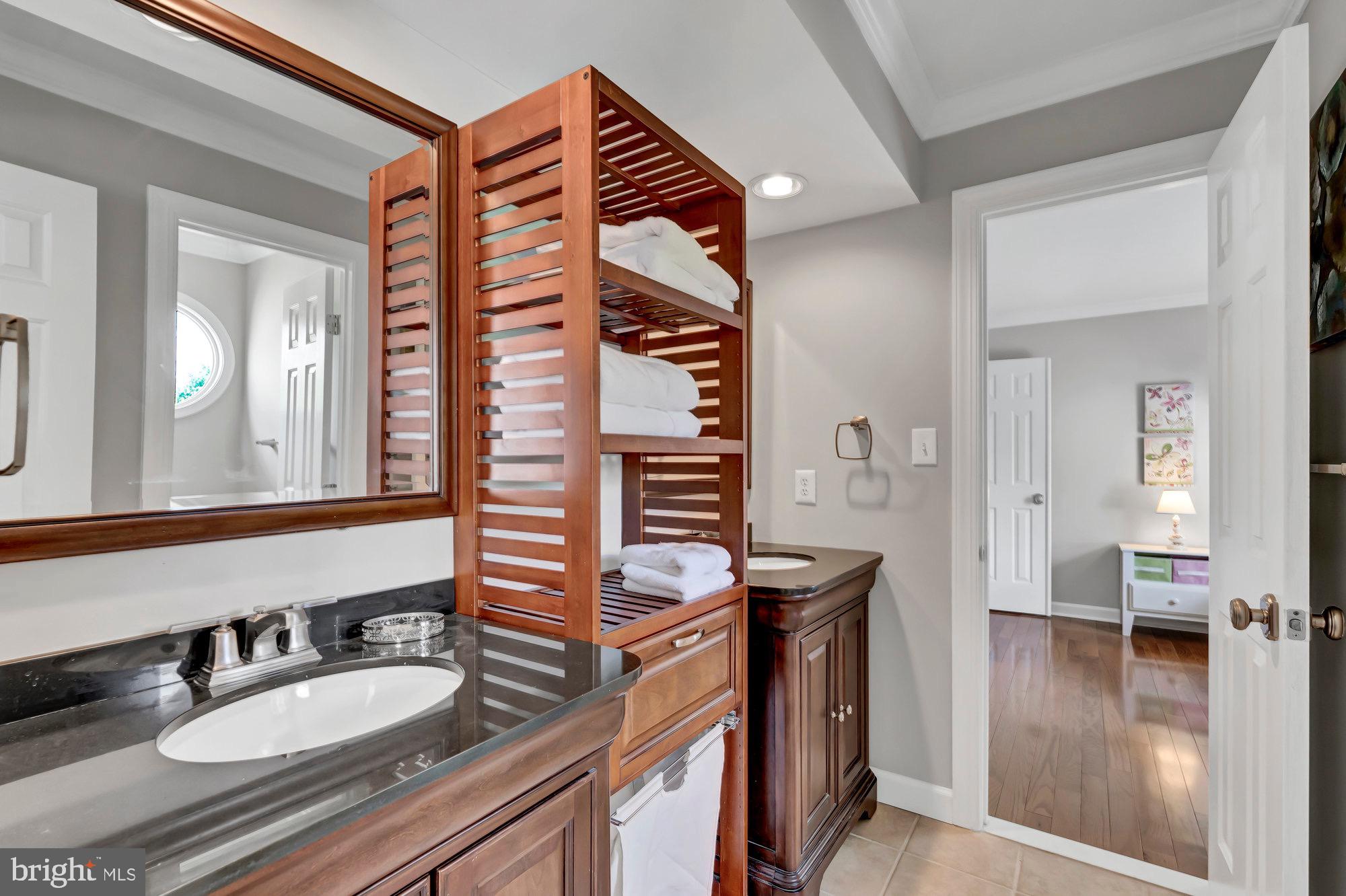 WOLFTRAP RIDGE - Residential