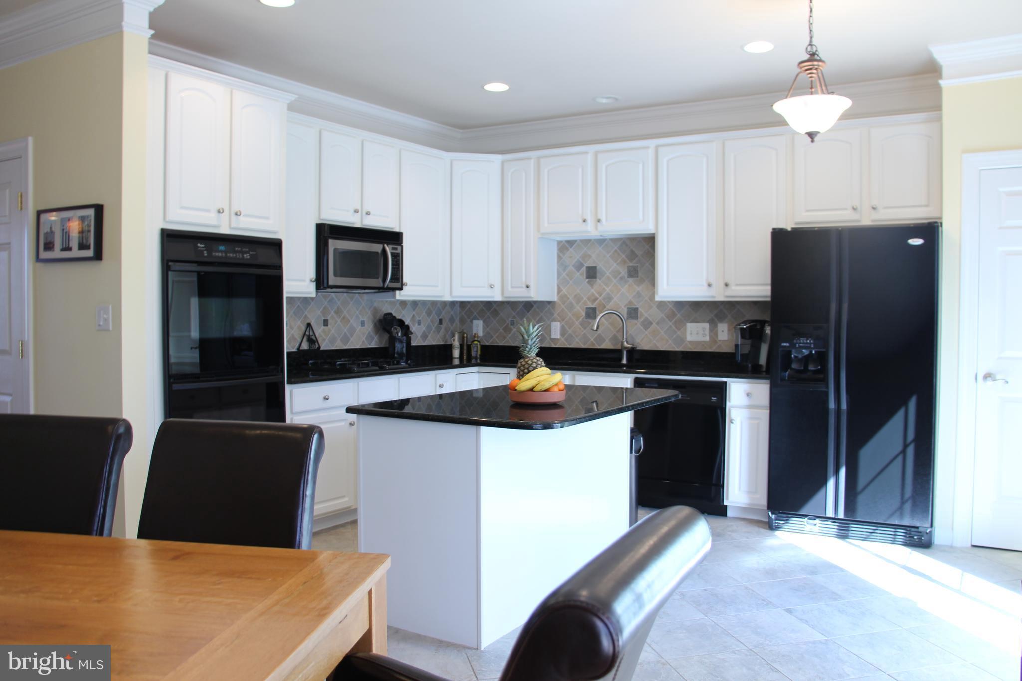 ELMWOOD - Residential