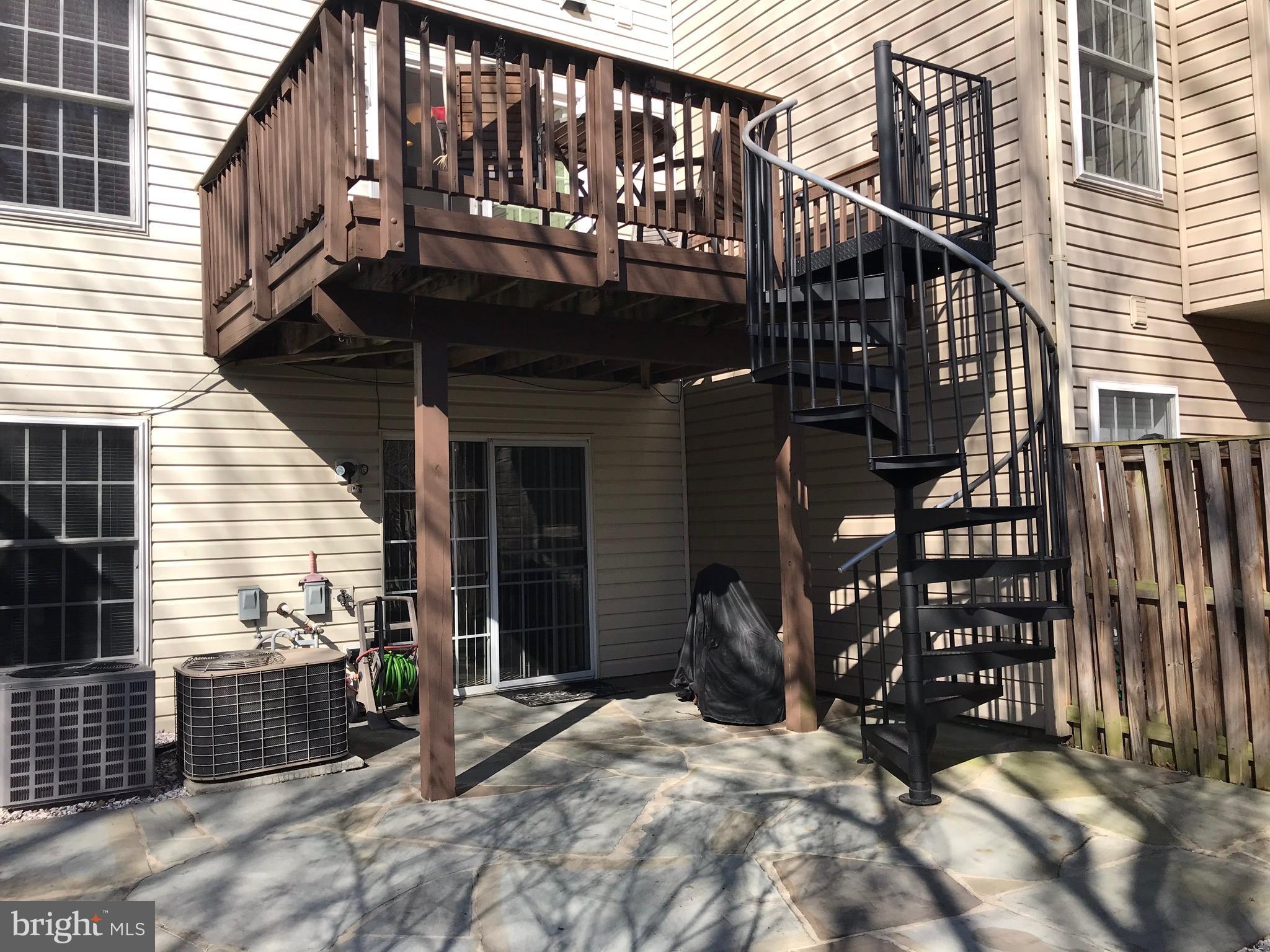 ELMWOOD - Residential