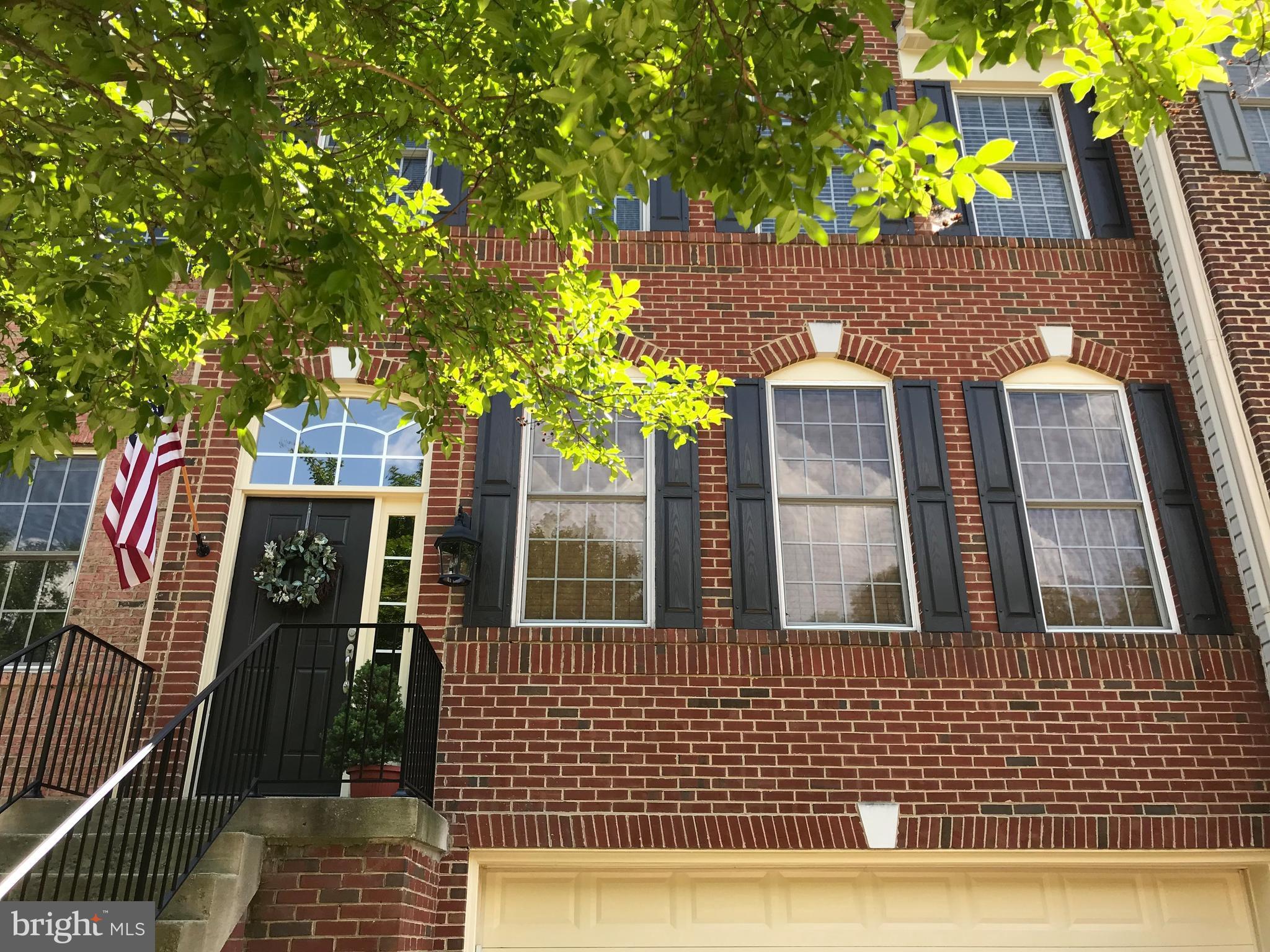 ELMWOOD - Residential