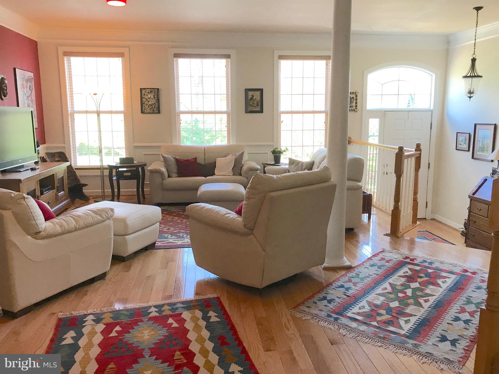 ELMWOOD - Residential