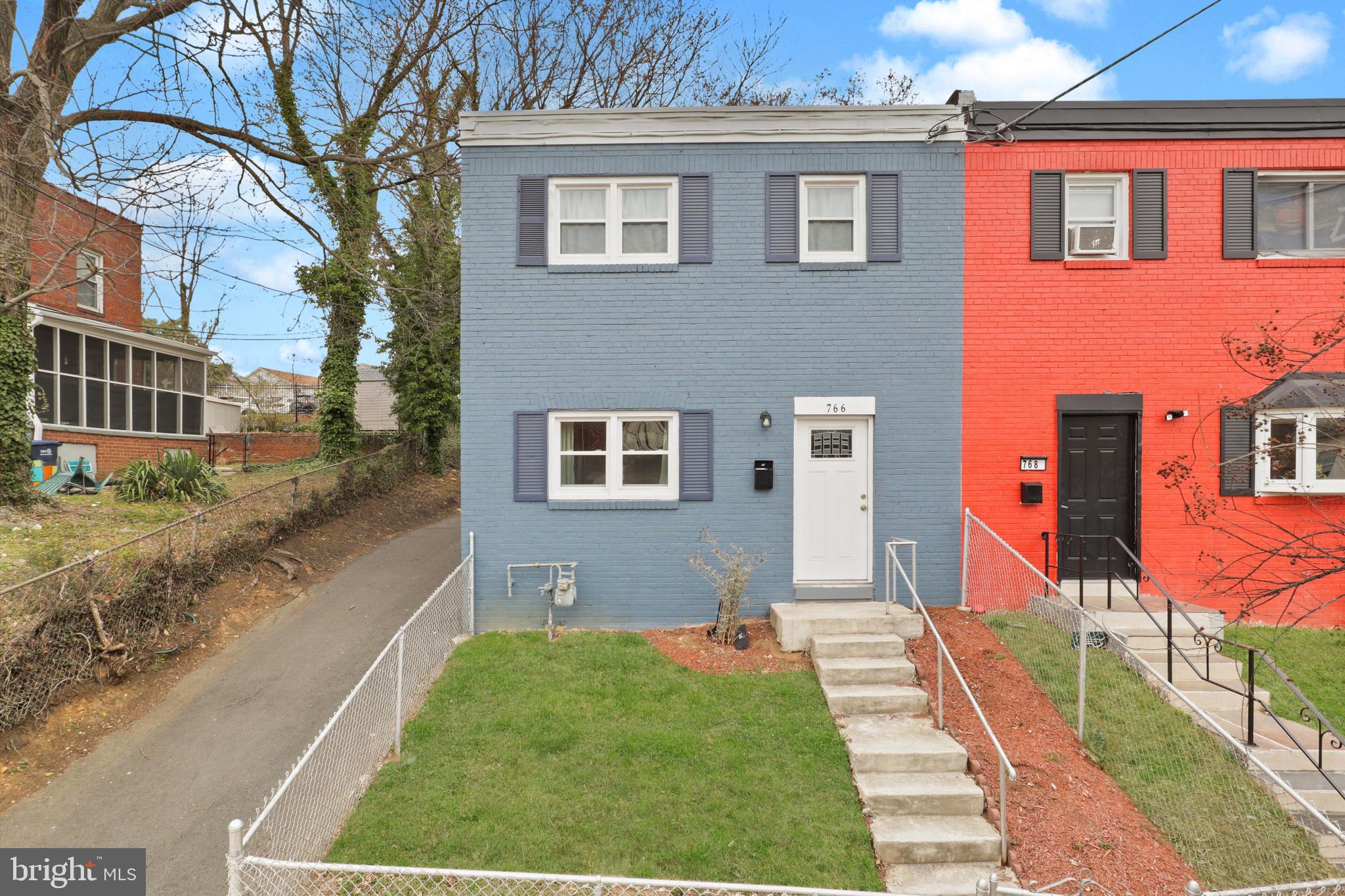 766 CONGRESS STREET SE